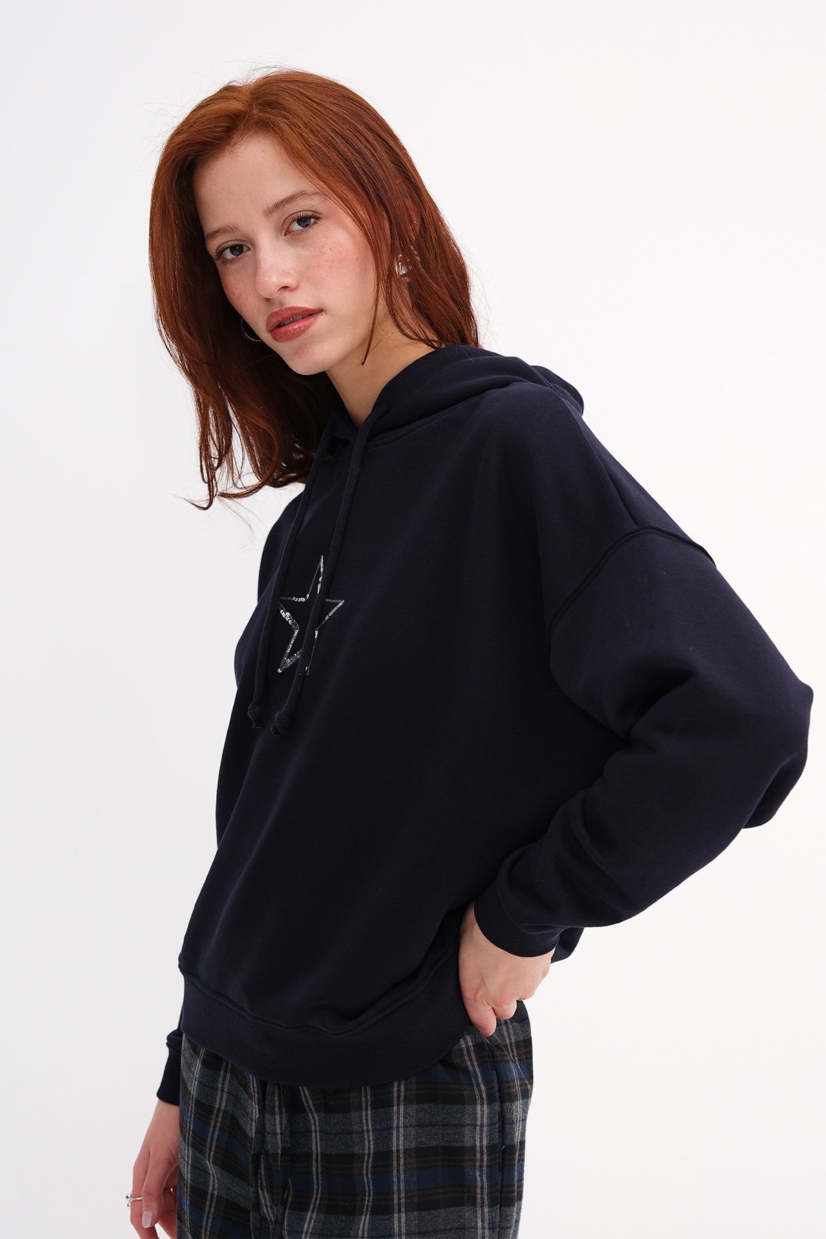 Night-Blue_Star-Patterned-Sweatshirt-addax