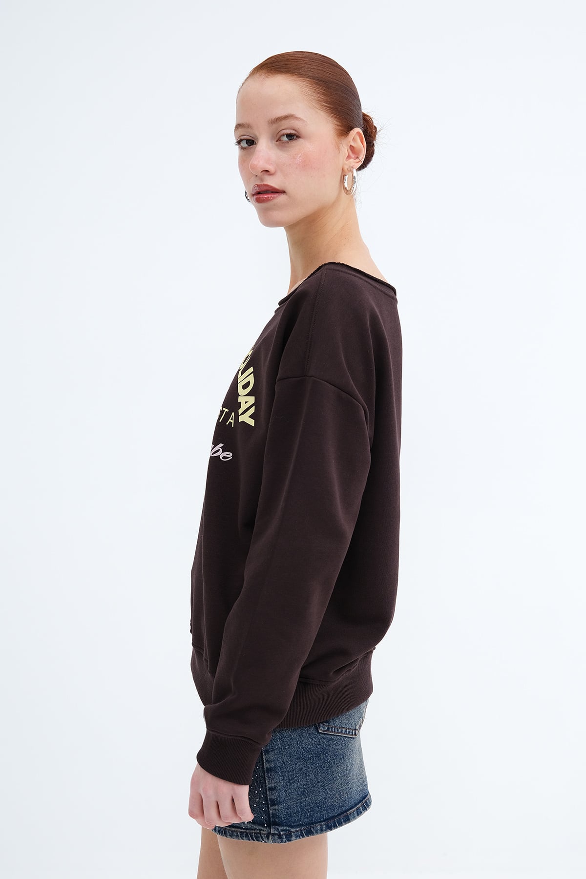 Bitter-Coffee_Boat-Neck-Printed-Sweatshirt-addax