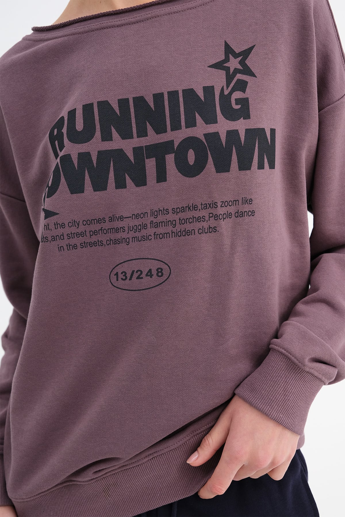 Grape_Printed-Boat-Neck-Sweatshirt-addax