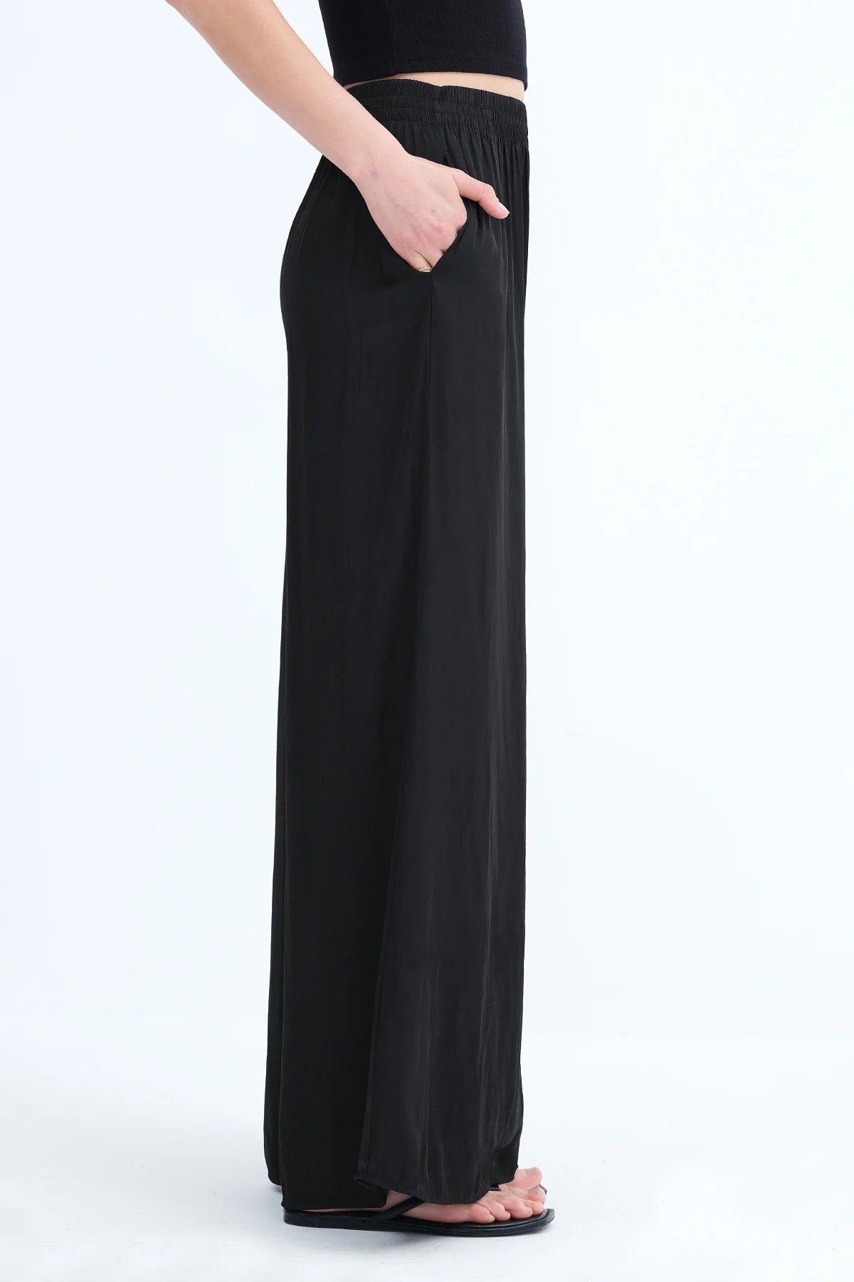 Black_Satin Wide-Leg-Pants-addax