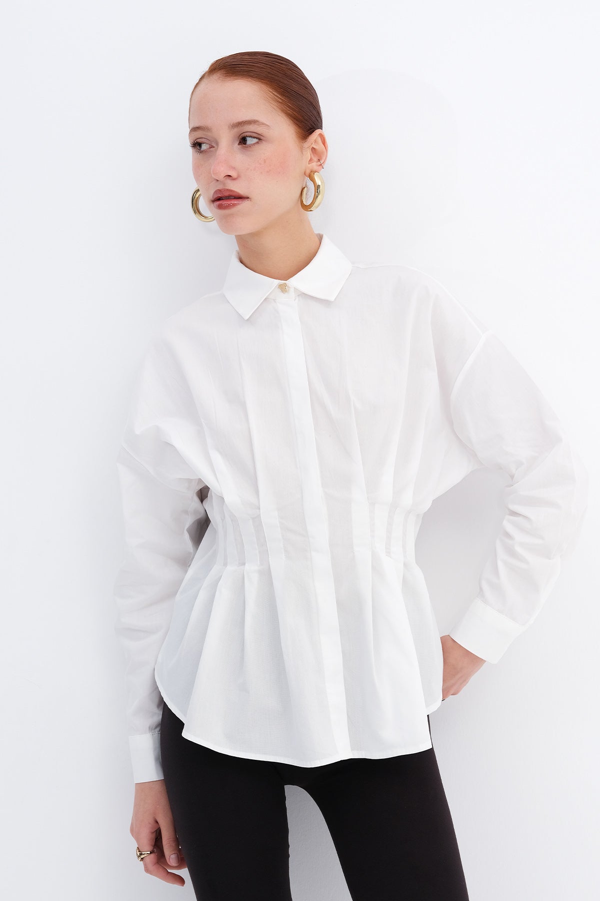 White_Buttoned-Shirt-addax