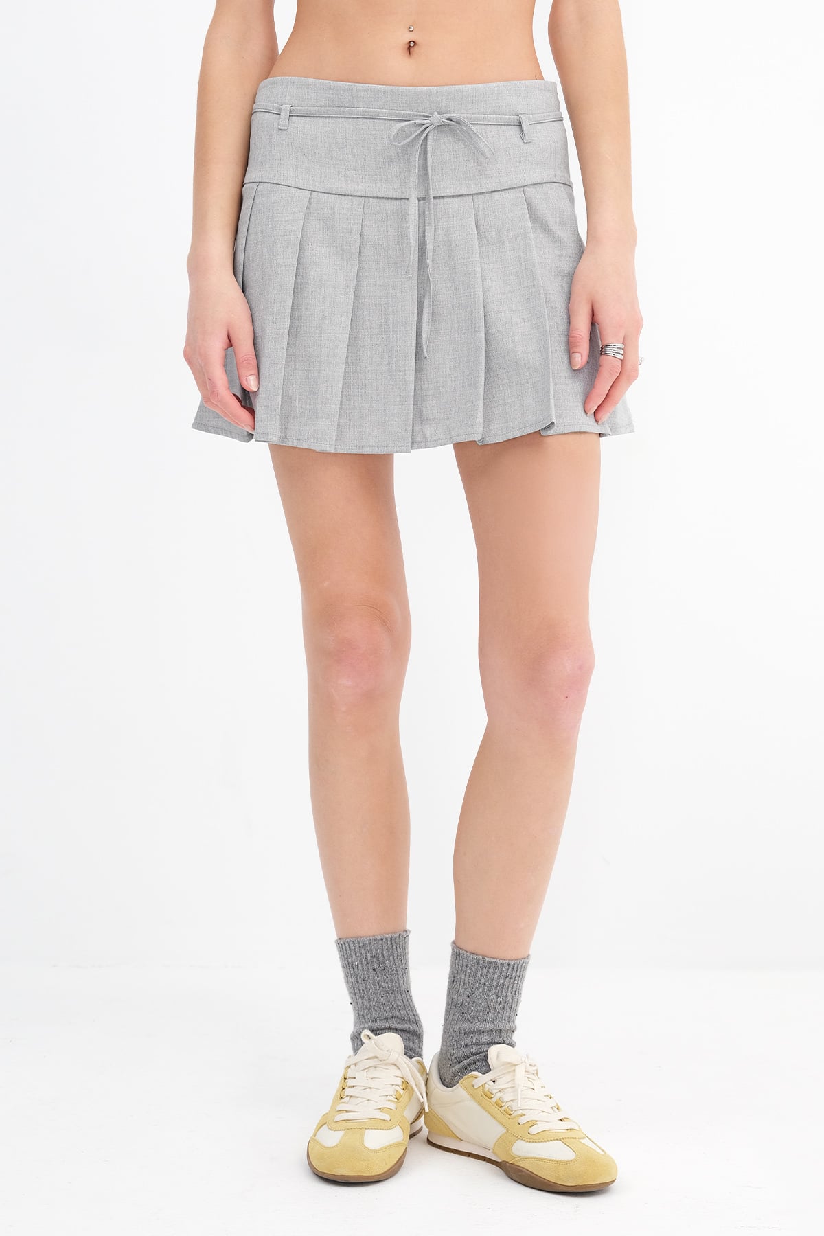 Grey_Pleated-Mini-Skirt-addax