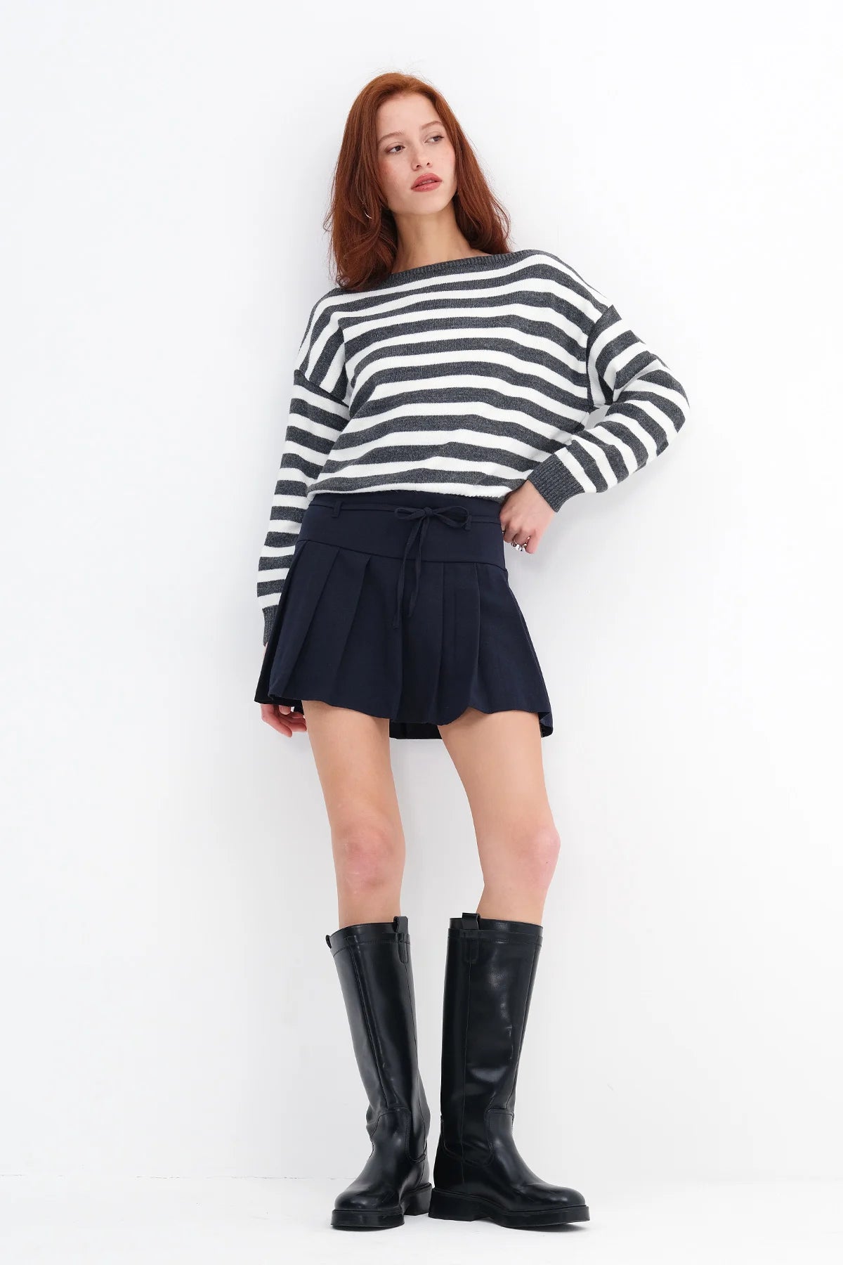 Night-Blue_Pleated-Mini-Skirt-addax