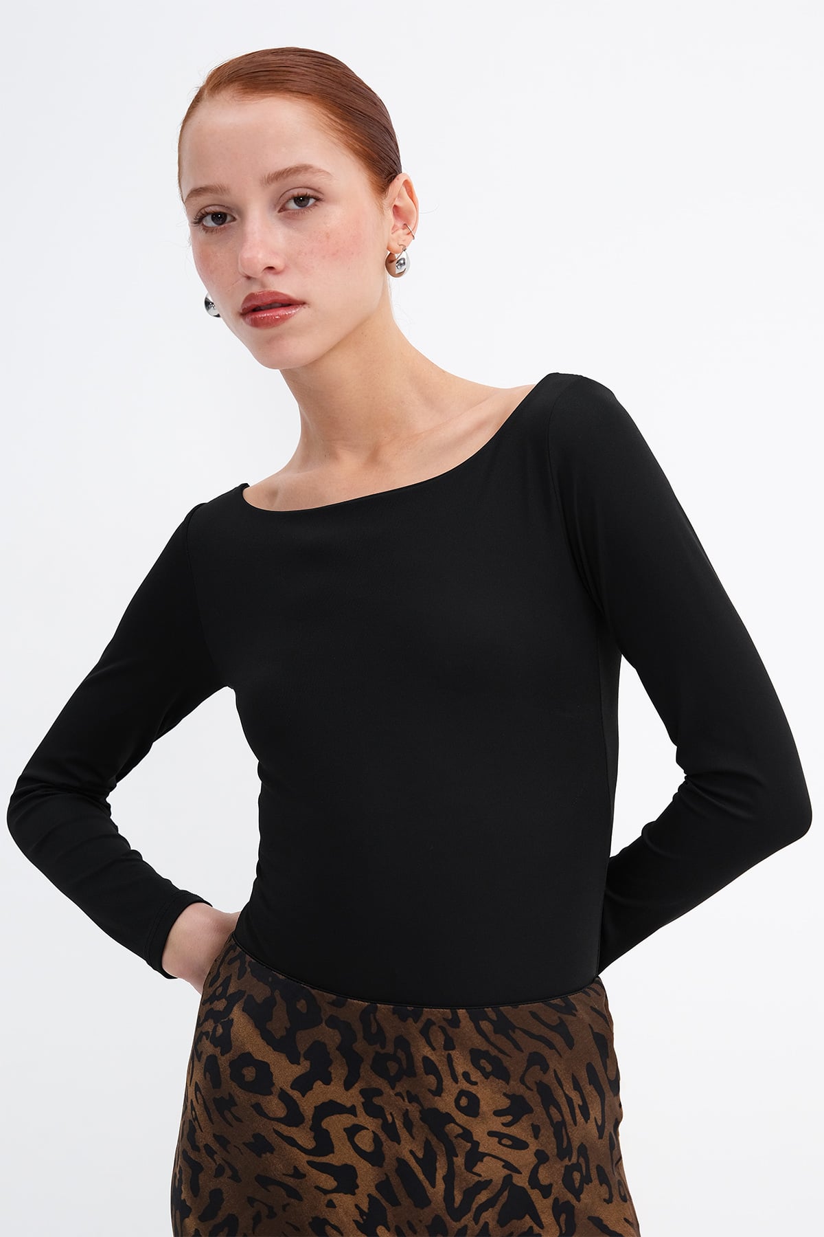 Black_Long-Sleeve-Bodysuit-addax