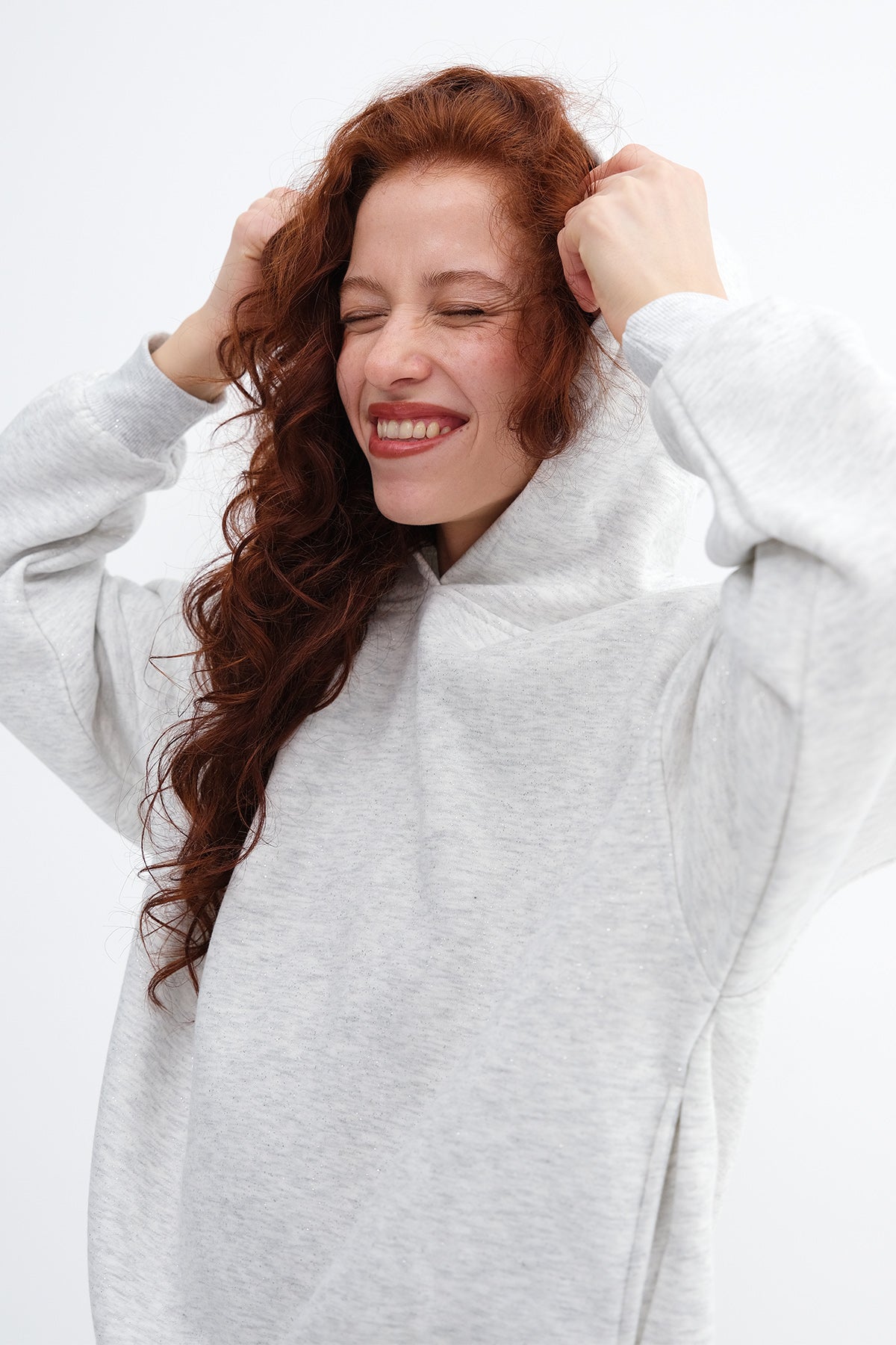 Grey-Melange_Glitter-Hooded-Sweatshirt-addax