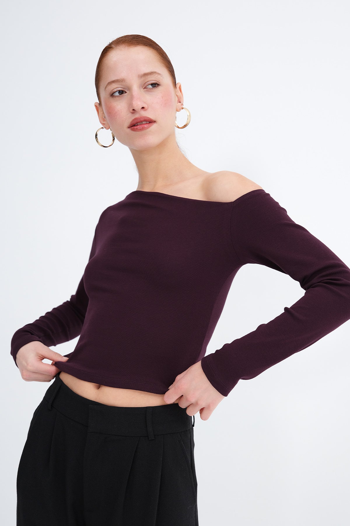 Gardenia_Boat-Neck-Long-Sleeve-Blouse-addax