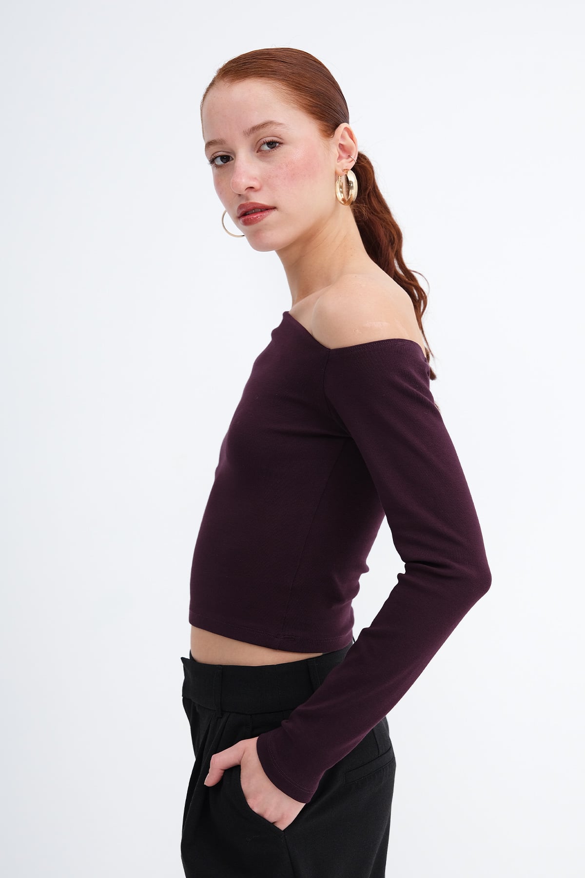 Gardenia_Boat-Neck-Long-Sleeve-Blouse-addax