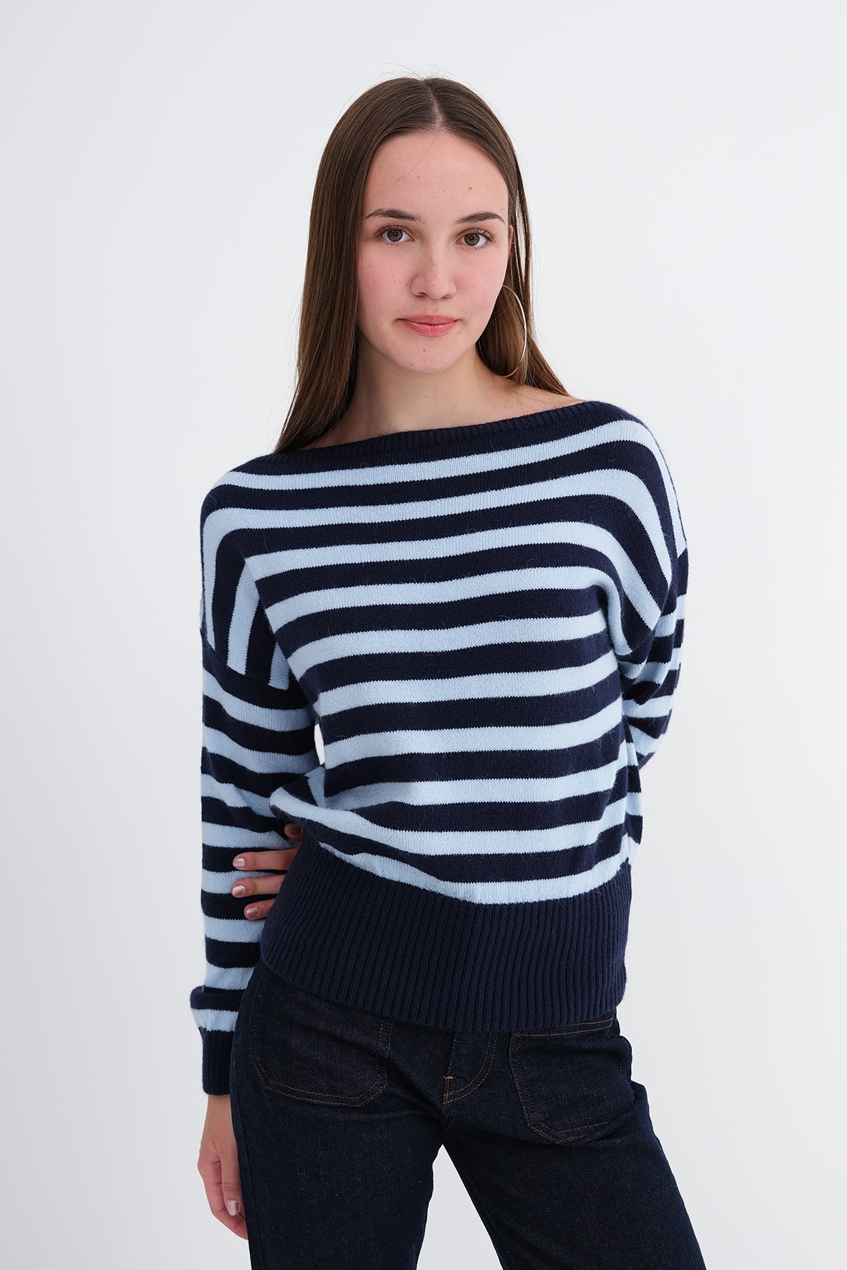 B.Blue-Night-Blue_Boat-Neck-Striped-Knit-Sweater-addax