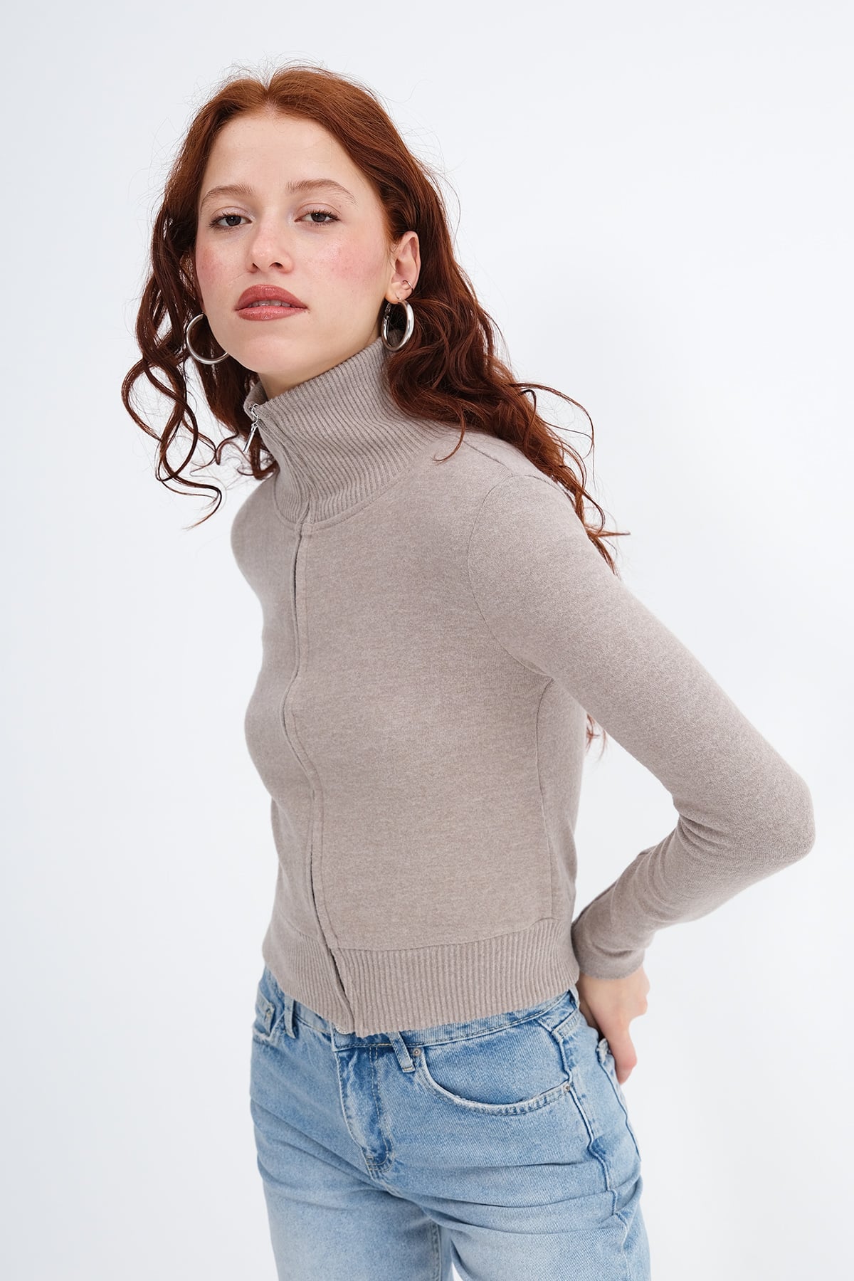 Mink_Zip-Up-Stand-Collar-Cardigan-addax