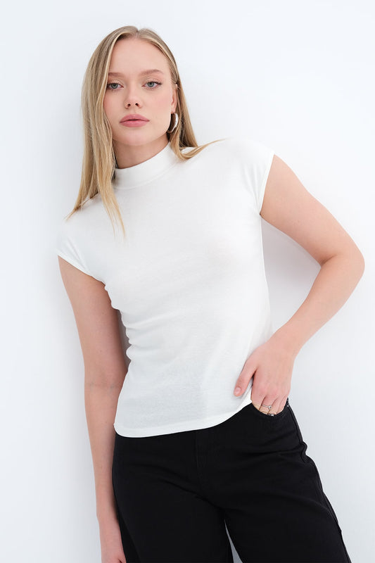 Ecru_T-Shirt-addax