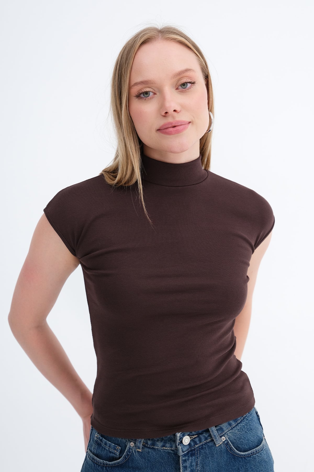 Bitter-Coffee_T-Shirt-addax