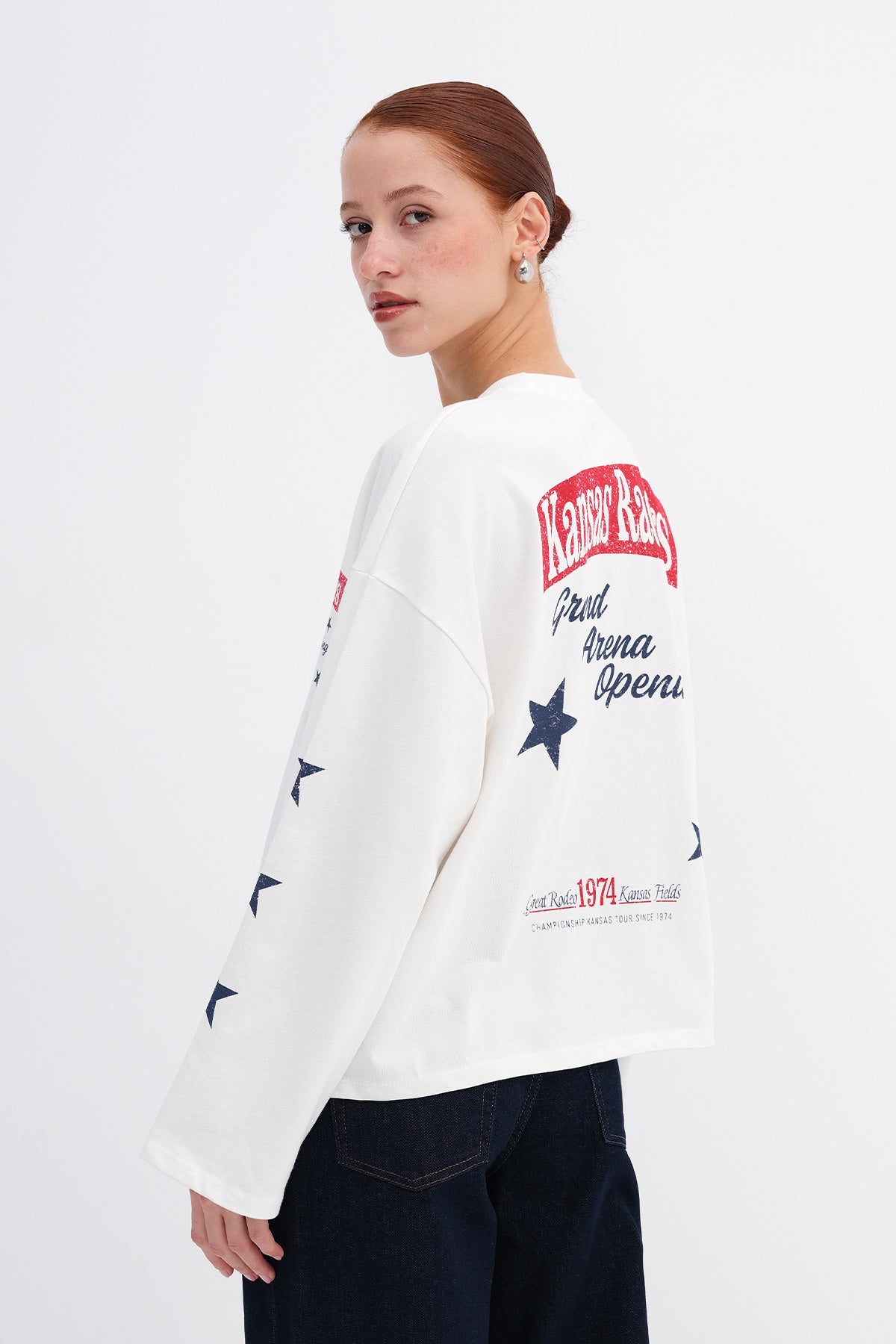 Ecru_Printed-Long-Sleeve-T-shirt-addax