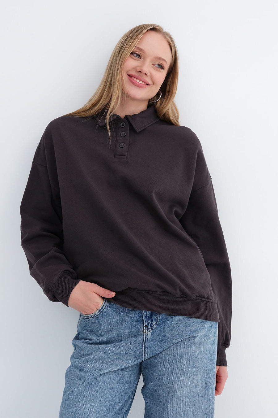 Soft-Brown_Polo-Neck-Long-Sleeve-T-shirt-addax