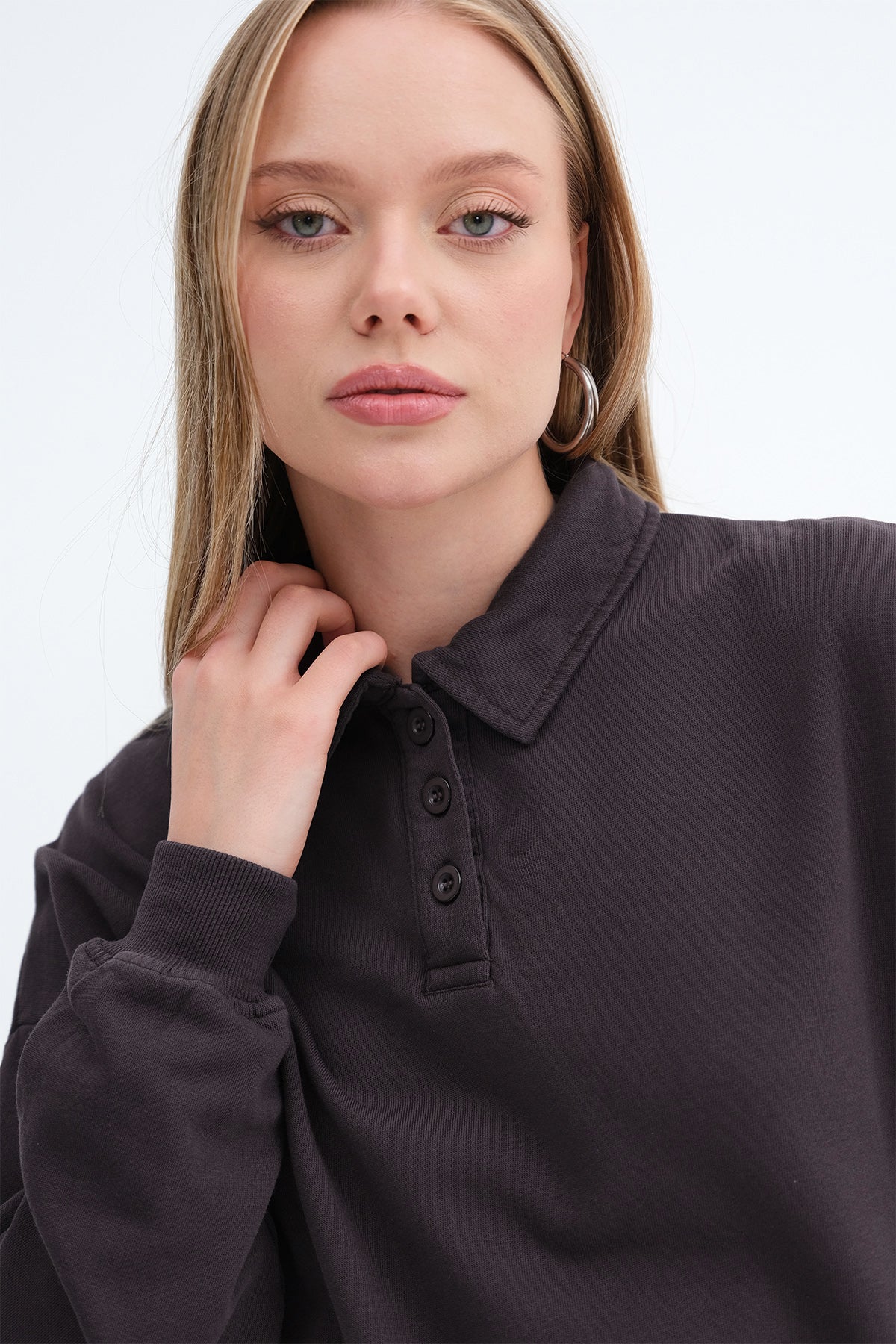 Soft-Brown_Polo-Neck-Long-Sleeve-T-shirt-addax