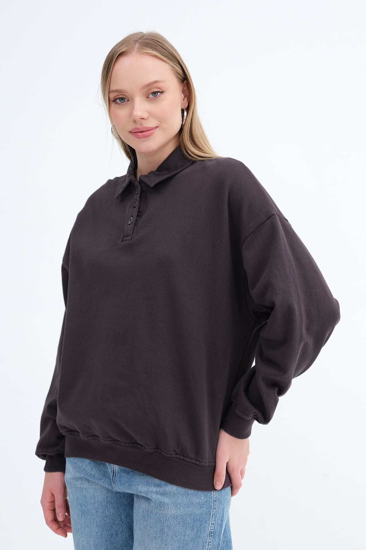Soft-Brown_Polo-Neck-Long-Sleeve-T-shirt-addax