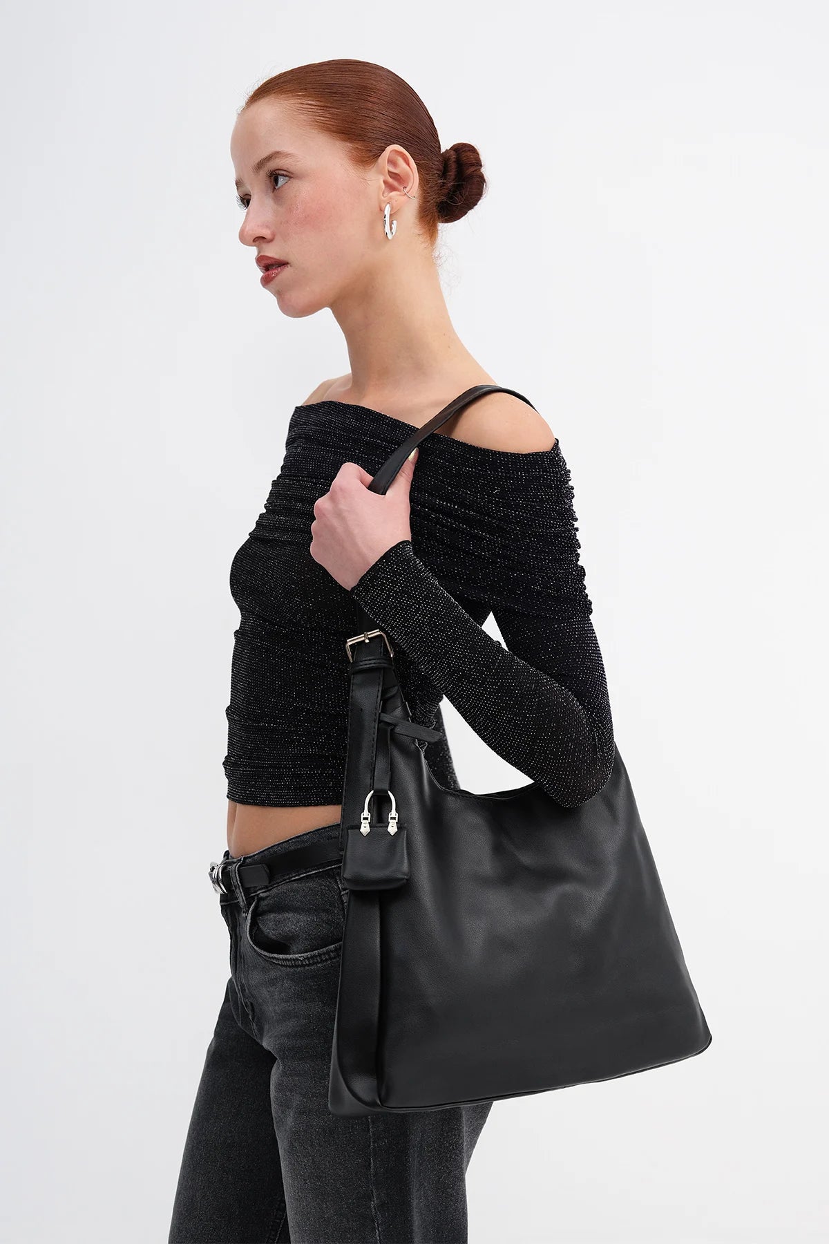 Black_Hand-and-Shoulder-Bag-with-Charms-addax