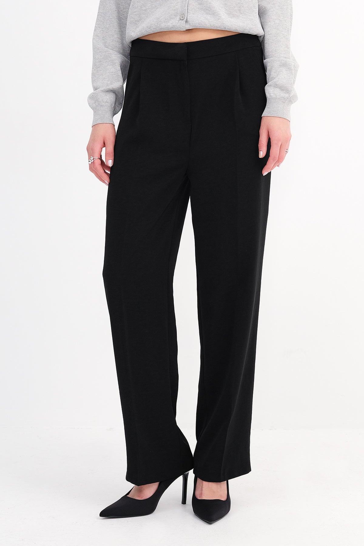 Black_Elastic-Waist-Pants-addax