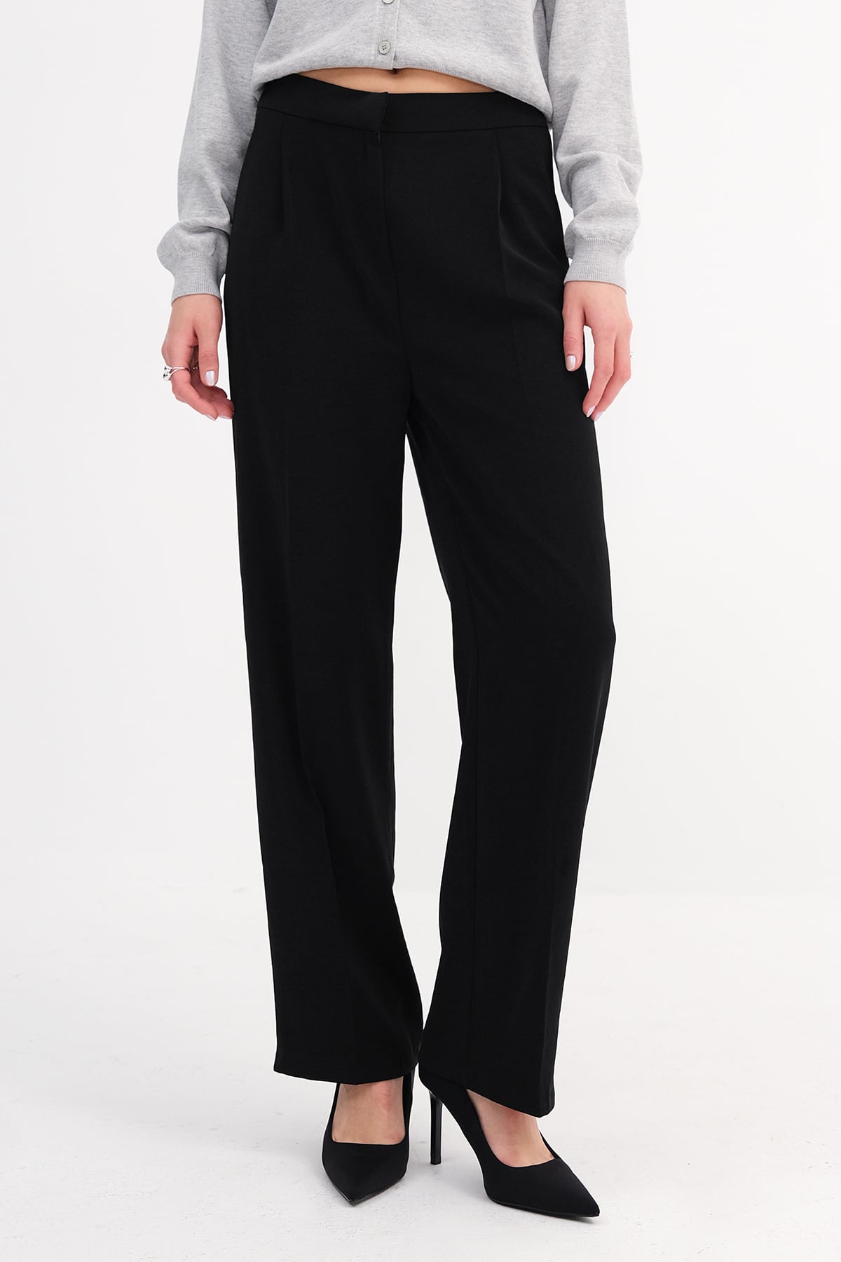 Black_Elastic-Waist-Pants-addax