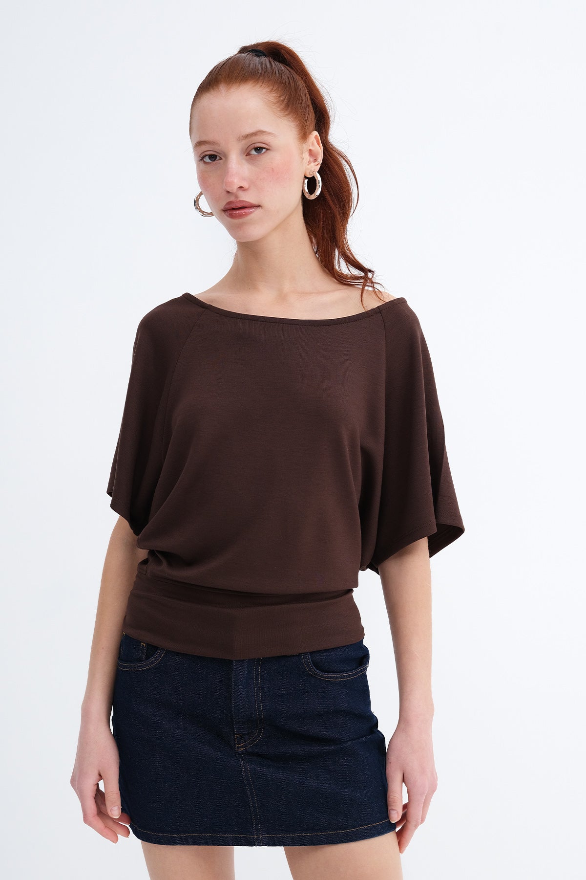 Brown_Boat-Neck-Basic-T-Shirt-addax