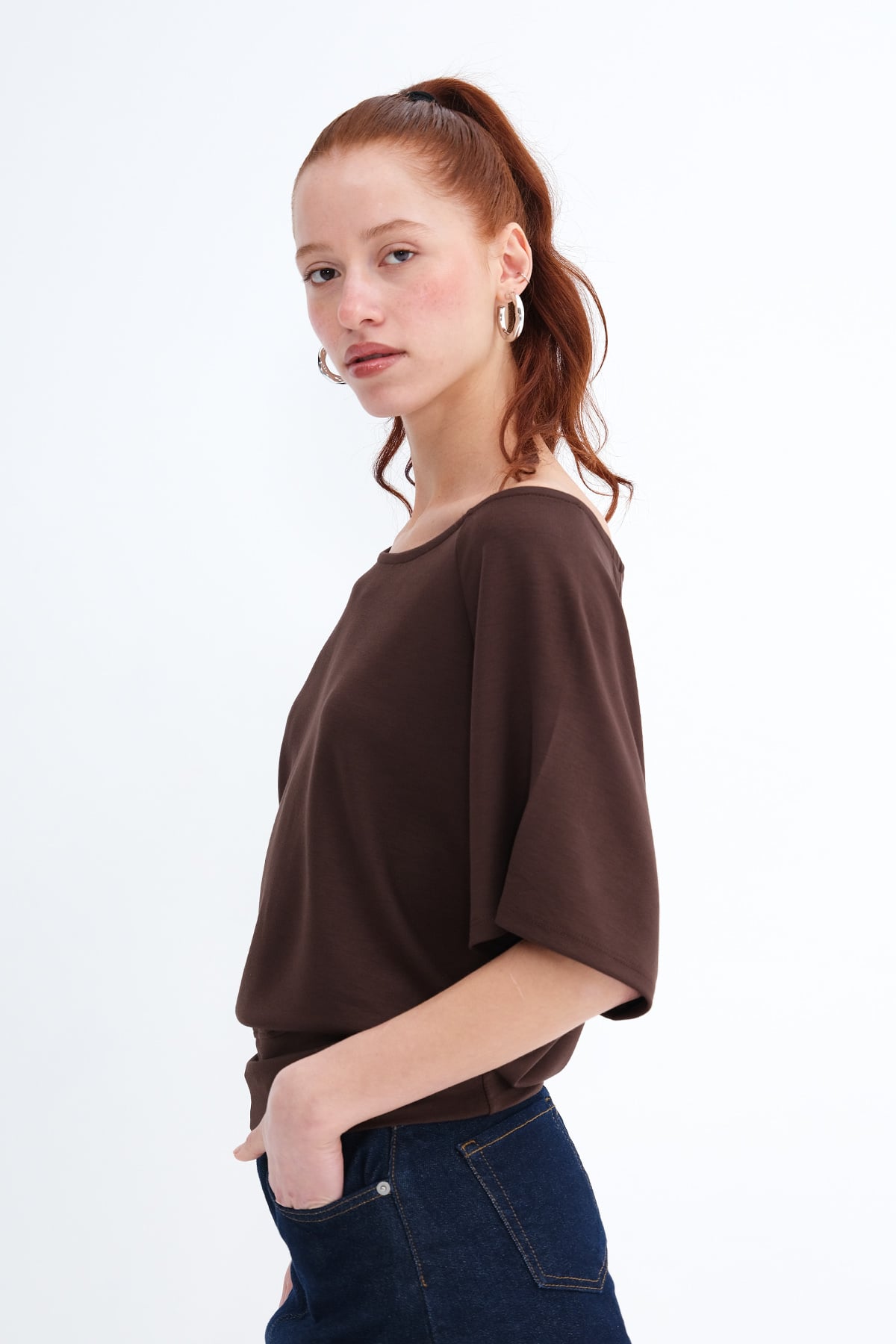 Brown_Boat-Neck-Basic-T-Shirt-addax