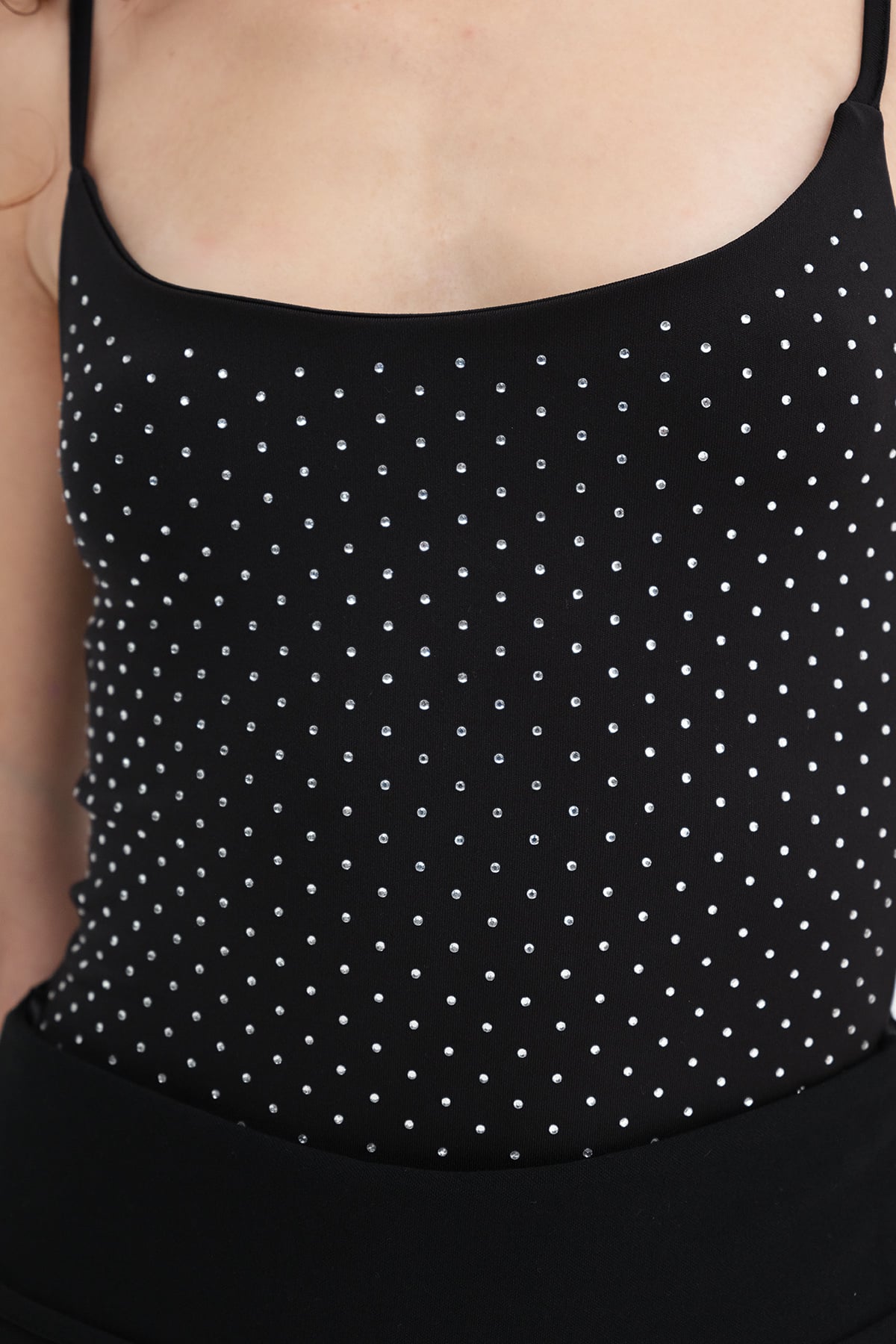 Black_Printed-Short-Sleeve-T-shirt-addax