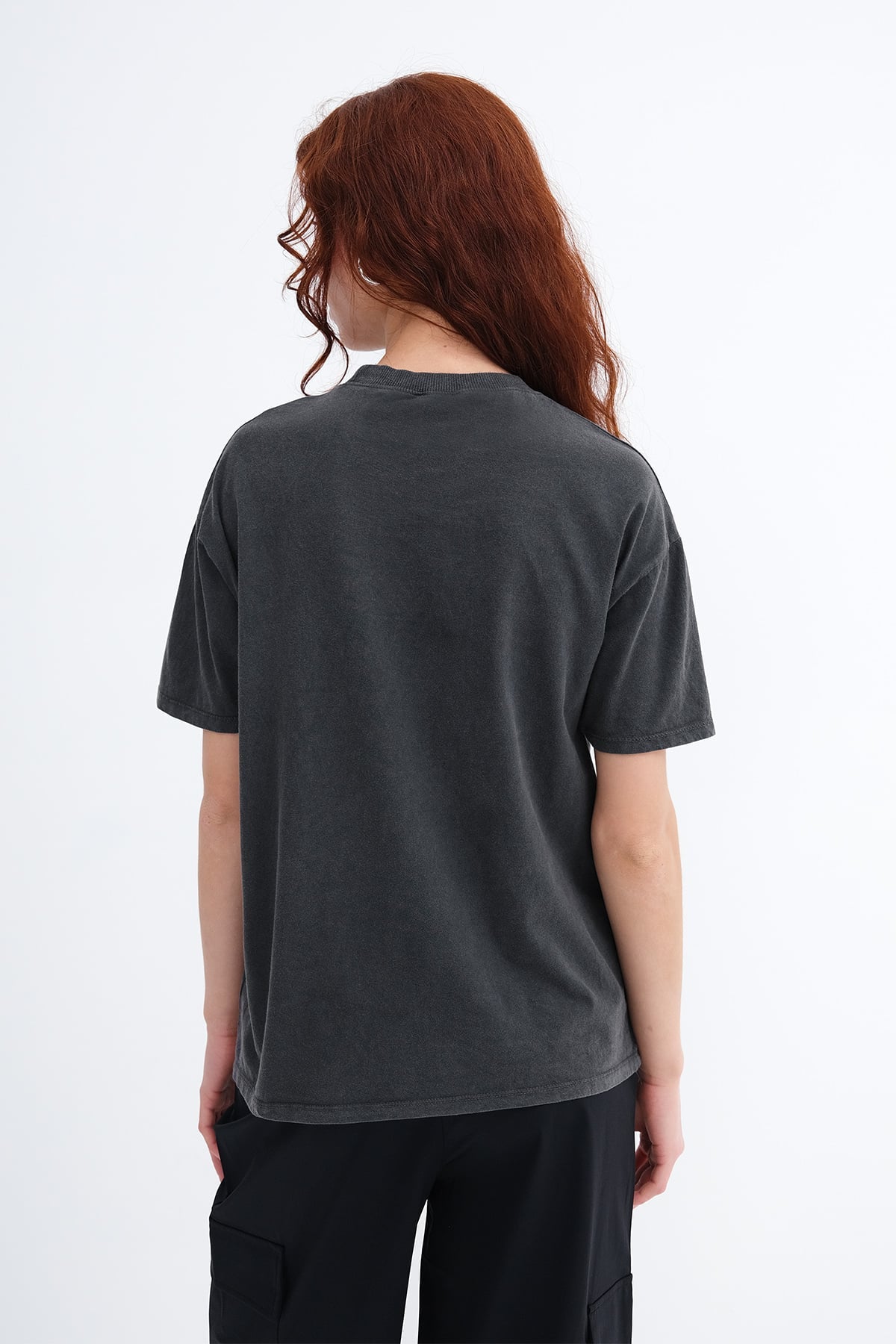 Acid-Lead-Grey_Printed-Short-Sleeve-T-shirt-addax