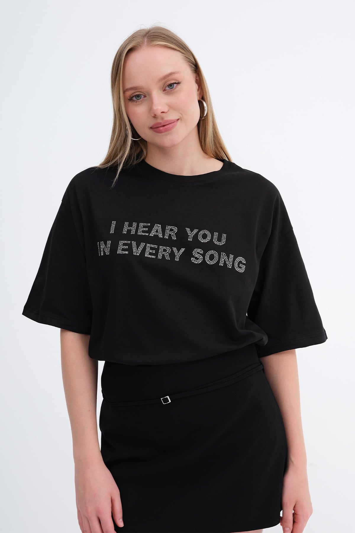 Black_Crew-Neck-Stone-Embellished-T-shirt-addax