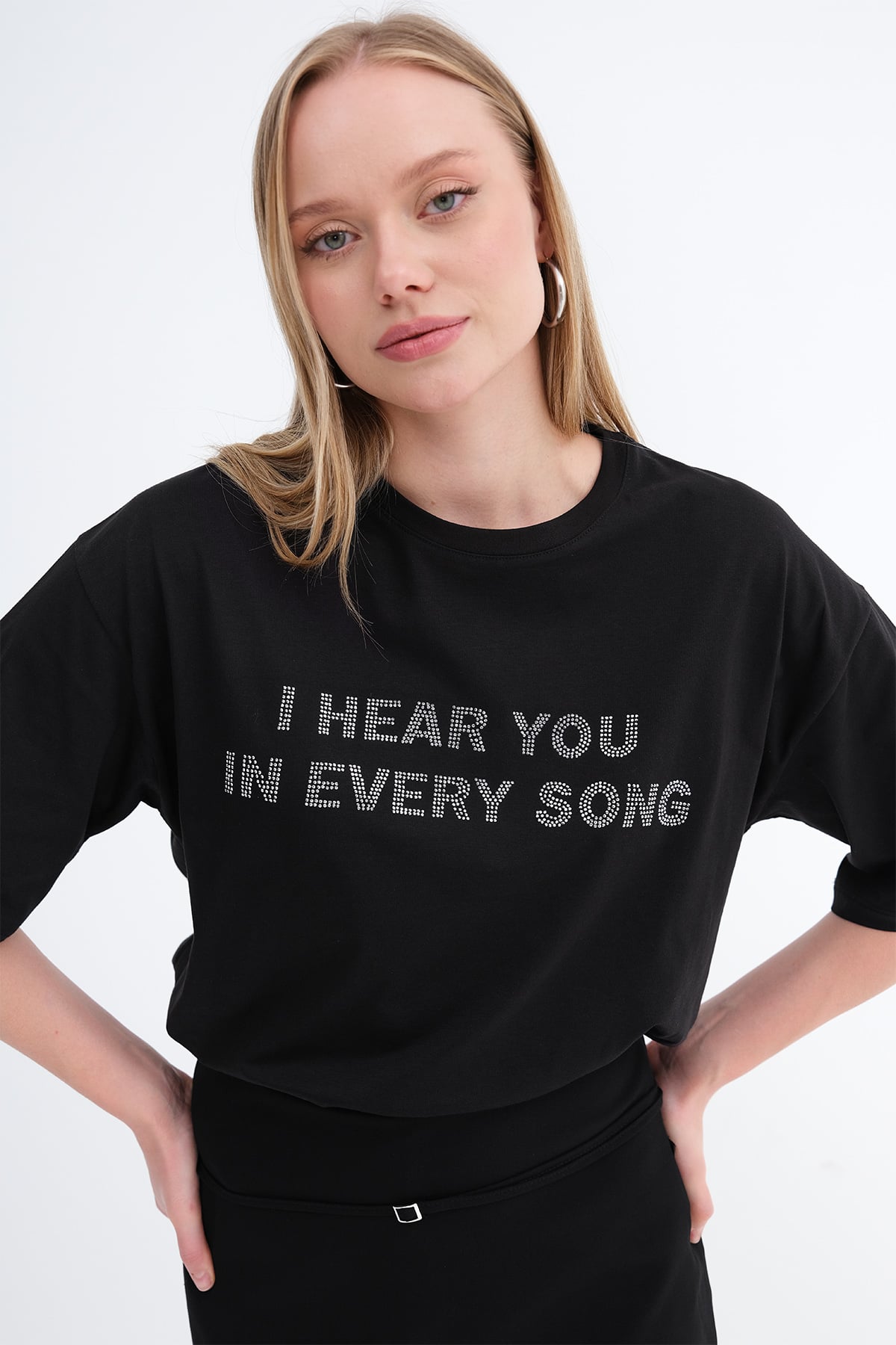 Black_Crew-Neck-Stone-Embellished-T-shirt-addax