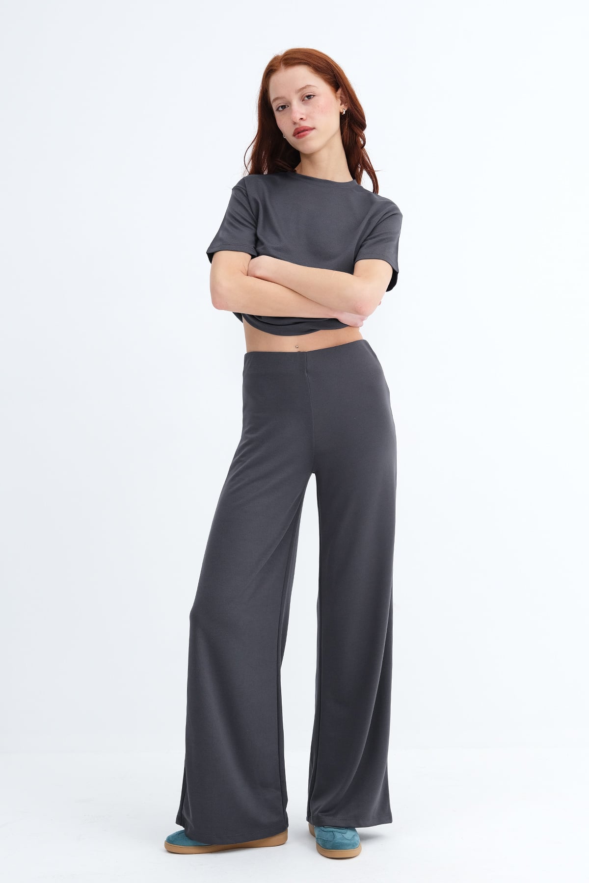 Charcoal_Elastic-Waist-Pants-addax