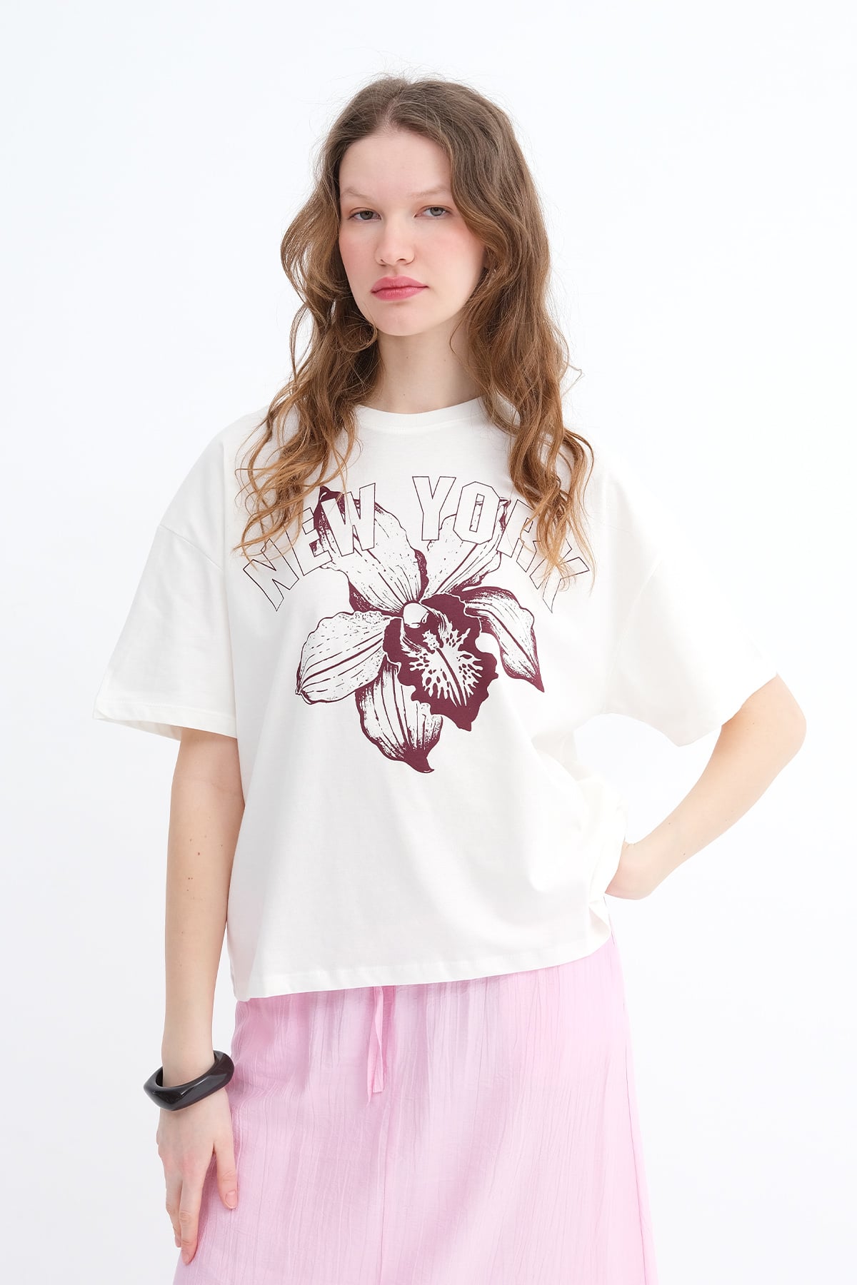 Ecru_Floral-Print-T-shirt-addax