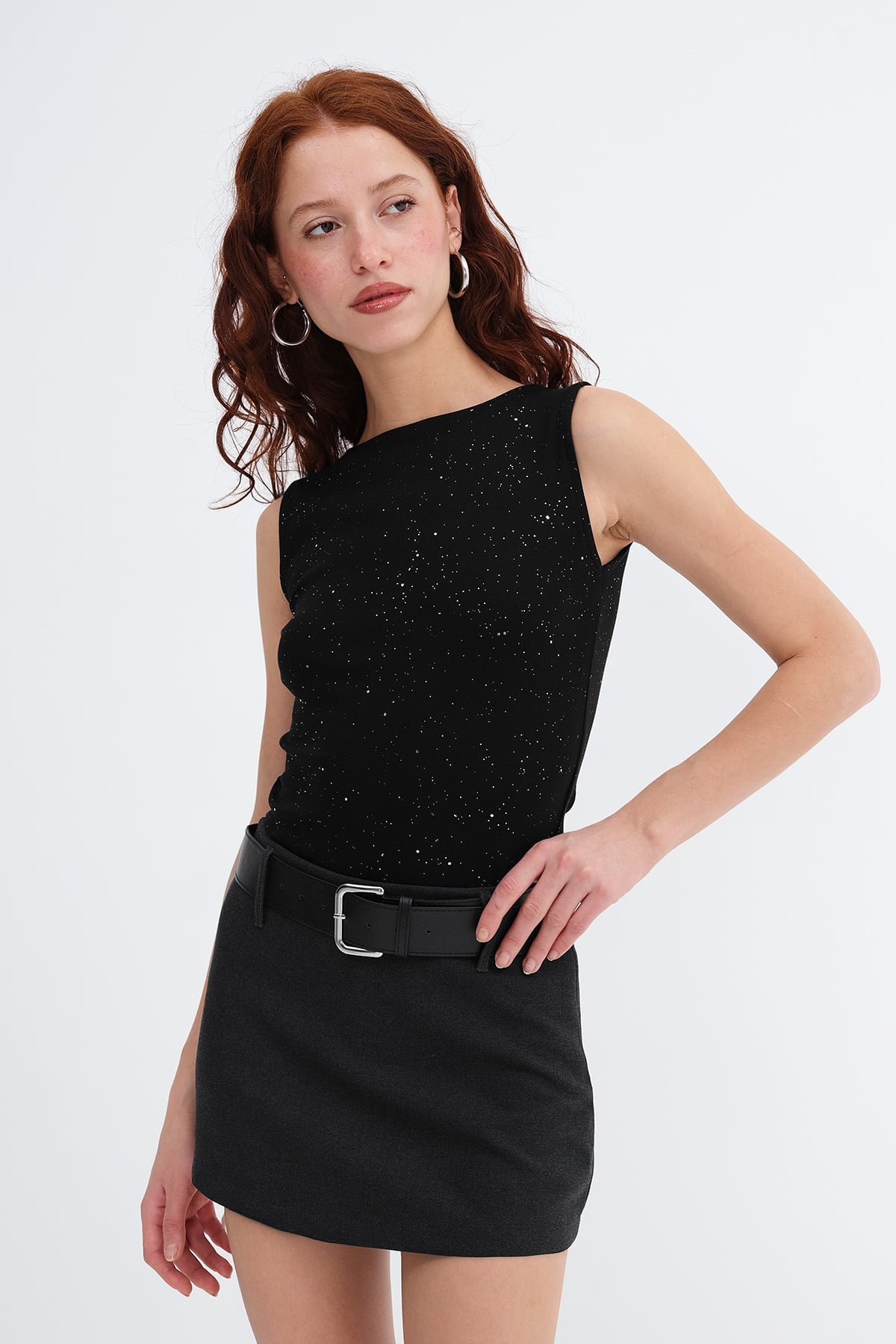 Silvery-Black_Sleeveless-Shimmery-Tank-Top-addax