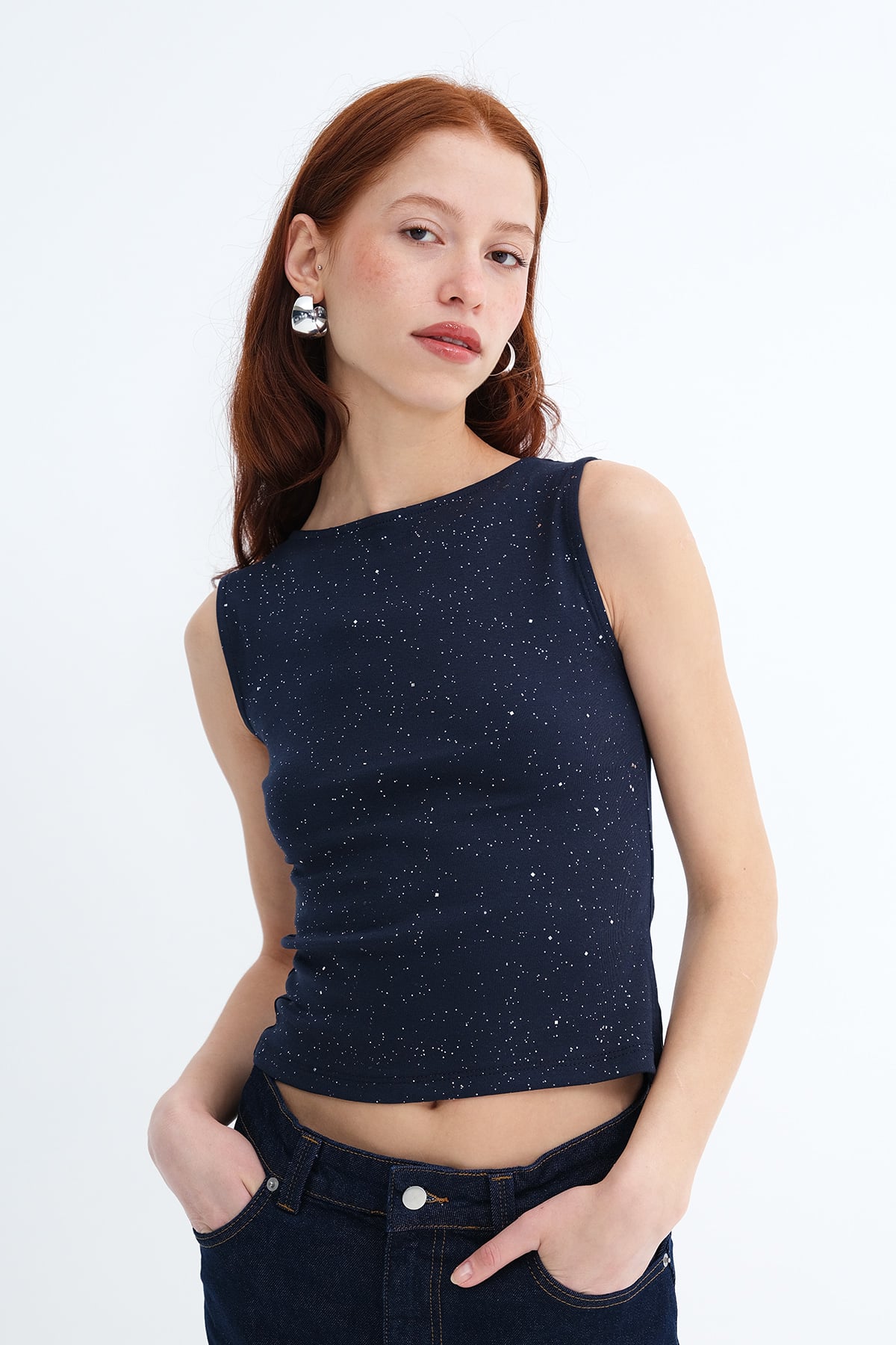 Silvery-Navy-blue_Sleeveless-Shimmery-Tank-Top-addax