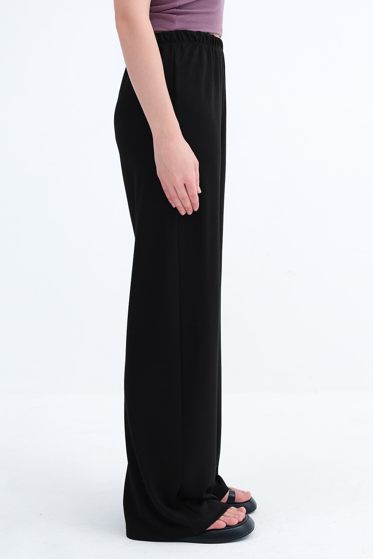 Black_Elastic-Waist-Pants-addax