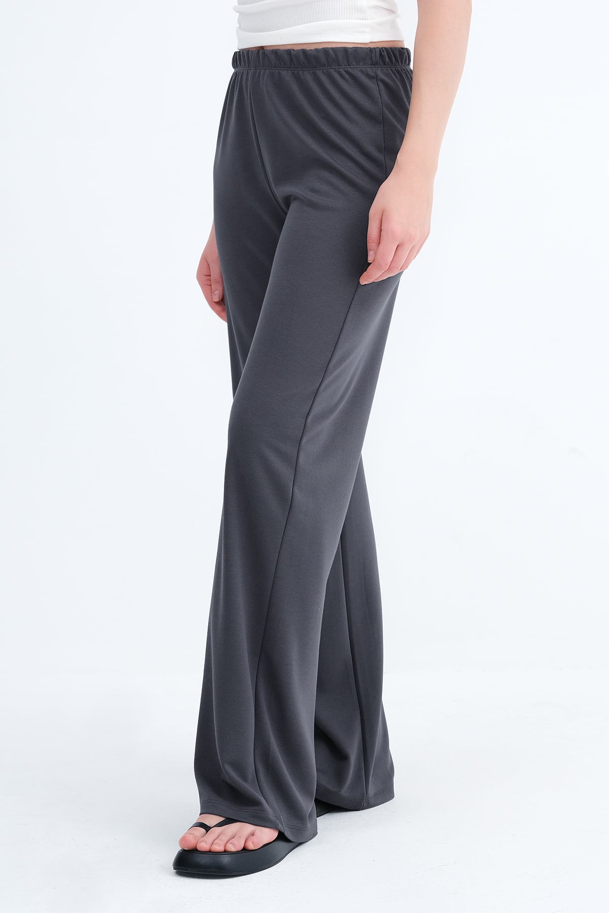 Charcoal_Elastic-Waist-Pants-addax