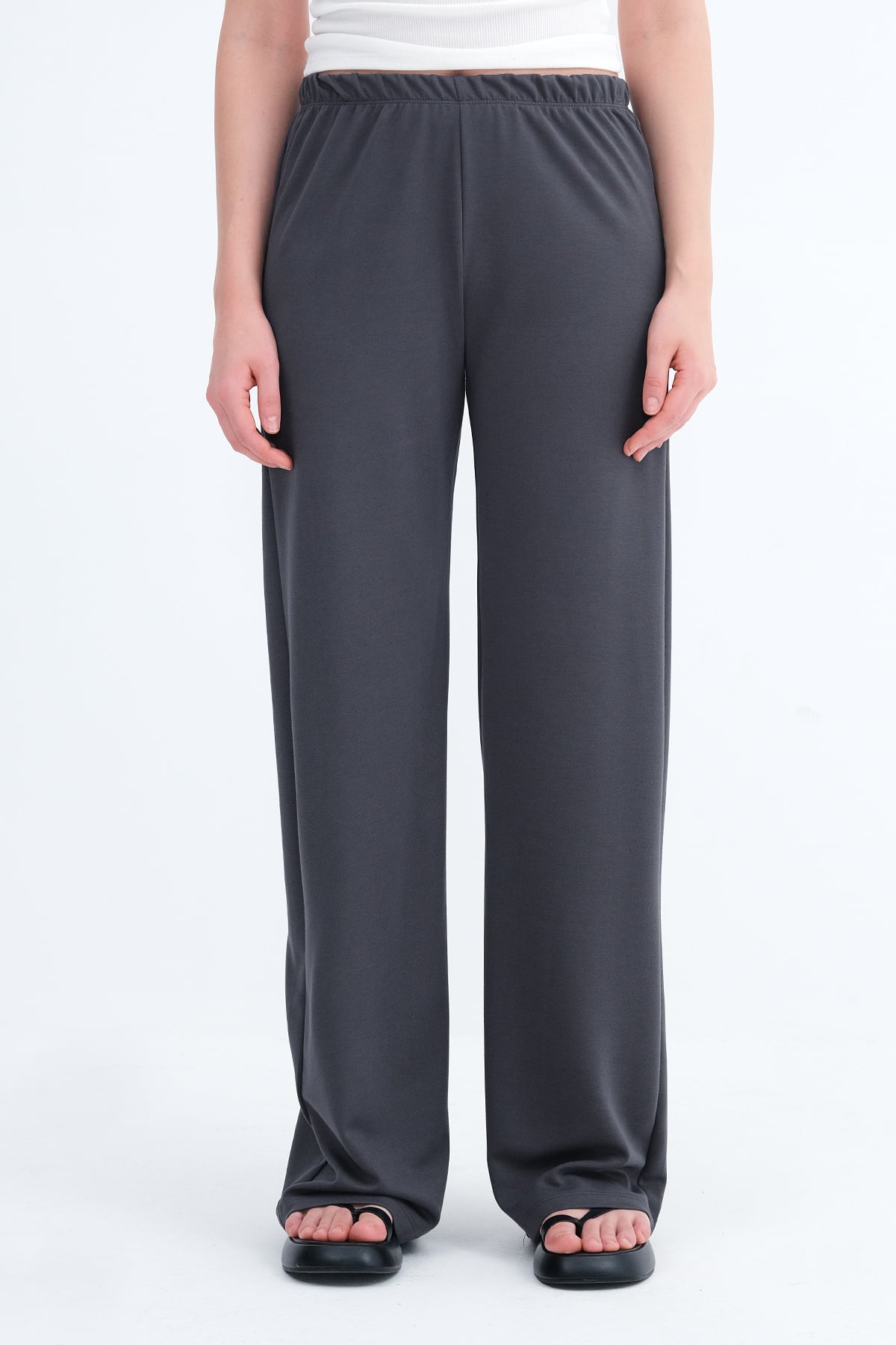 Charcoal_Elastic-Waist-Pants-addax
