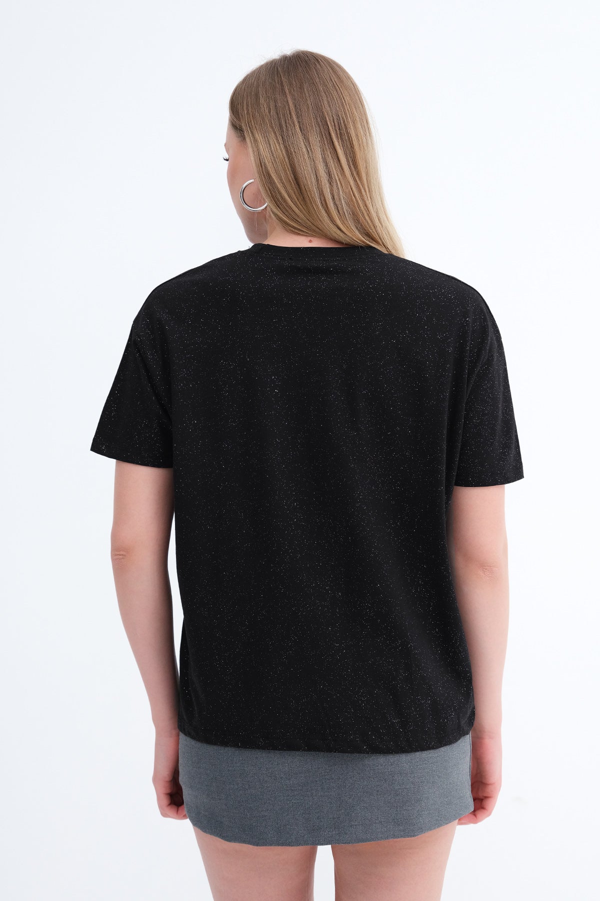 Silvery-Black_Crew-Neck-Glitter-T-shirt-addax