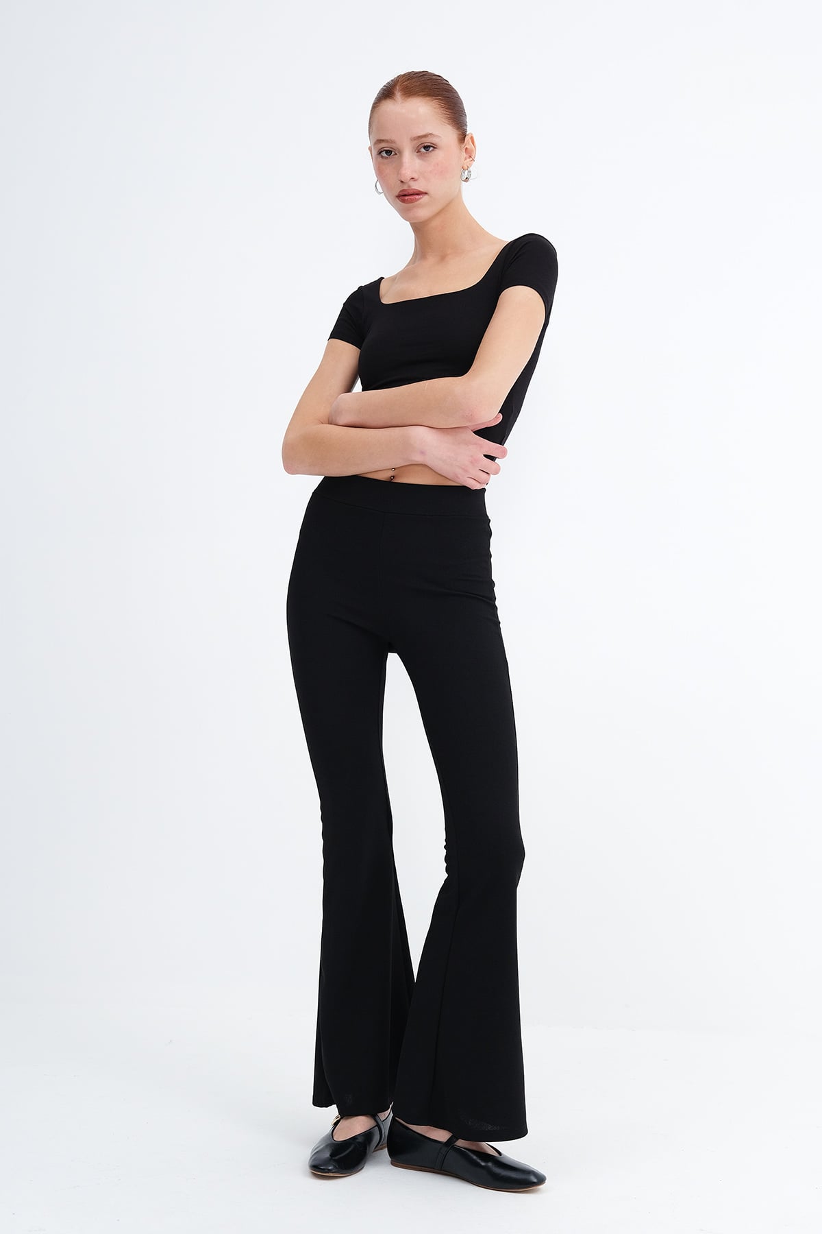 Black_Flared-Leg-Pants-addax