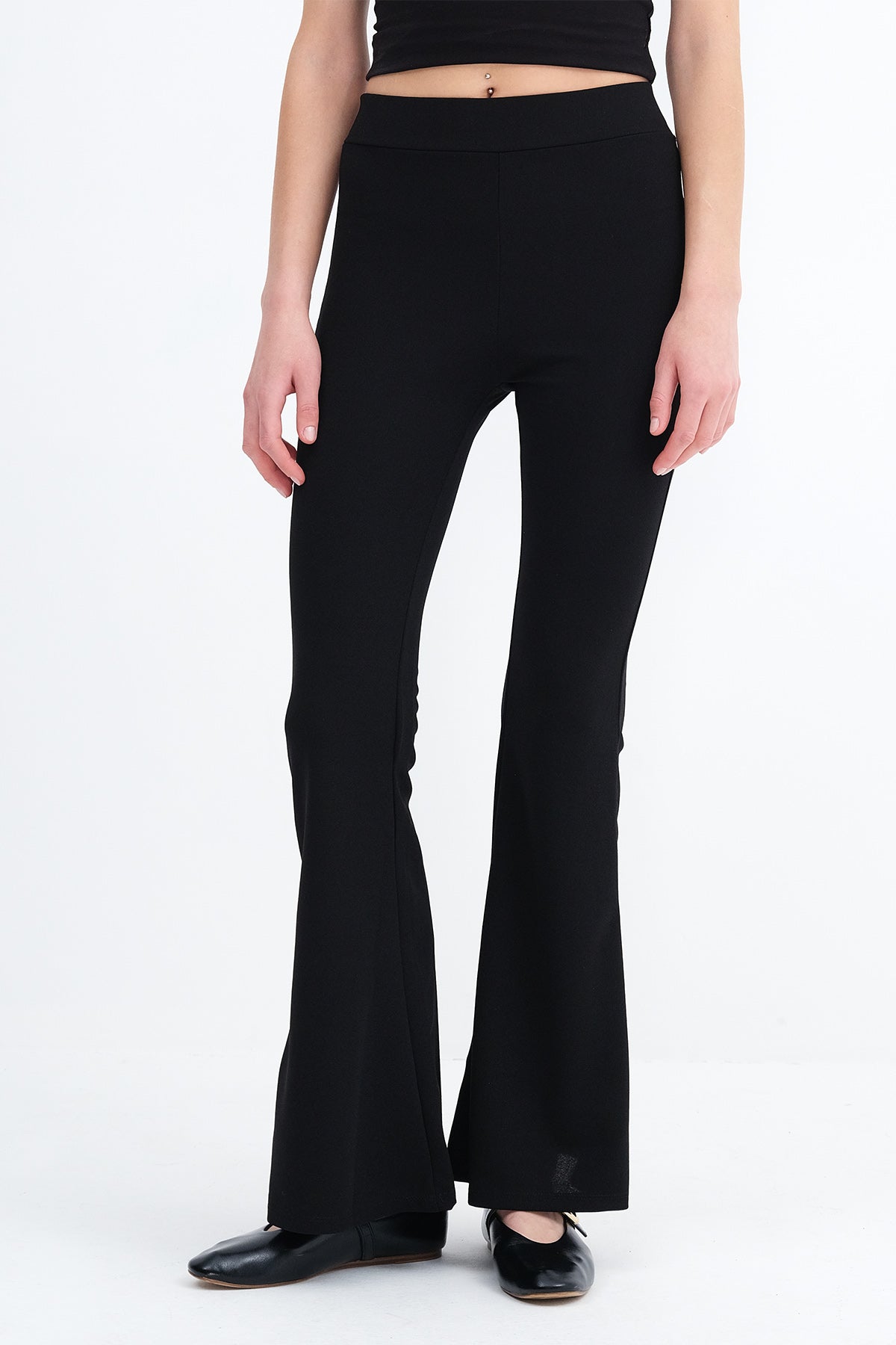 Black_Flared-Leg-Pants-addax