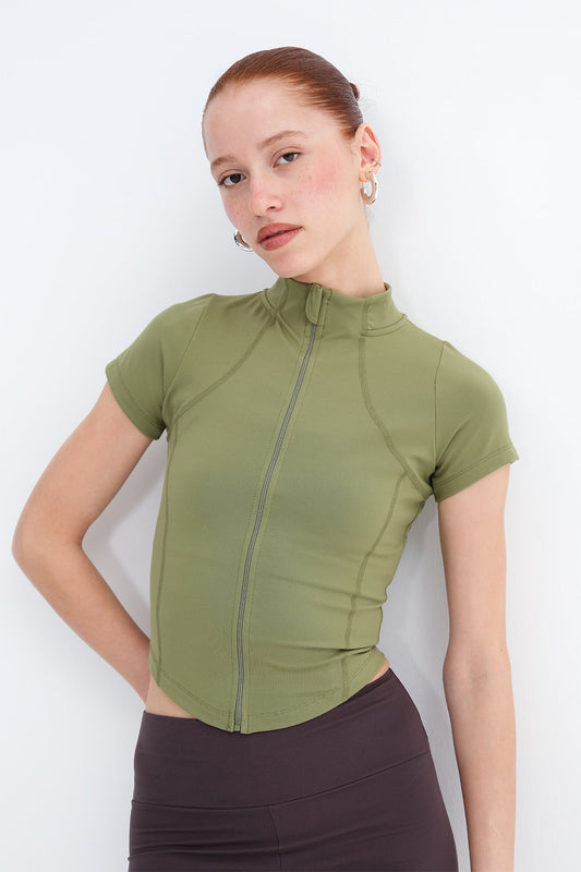 Matcha_Short-Sleeve-Zippered-Cardigan-addax