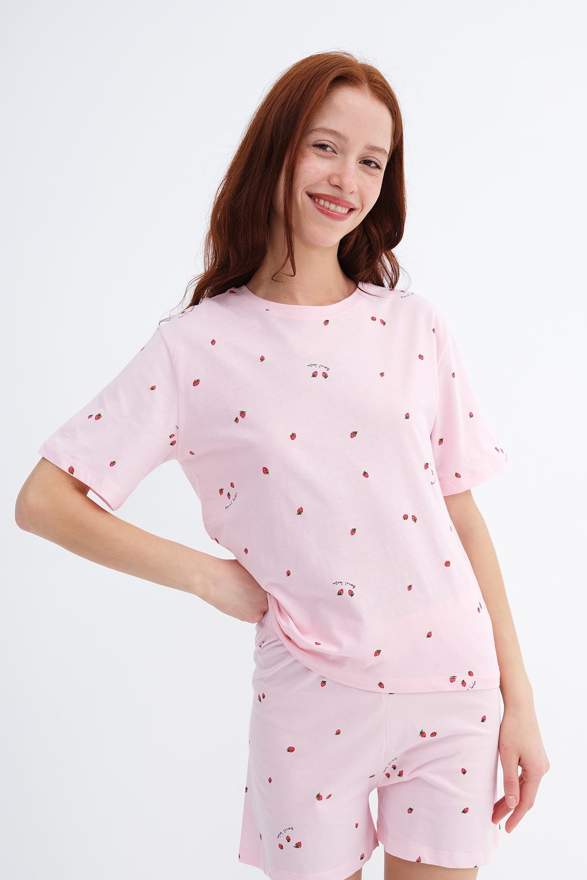 Pink_Strawberry-Print-Shorts-Pajama-Set-addax
