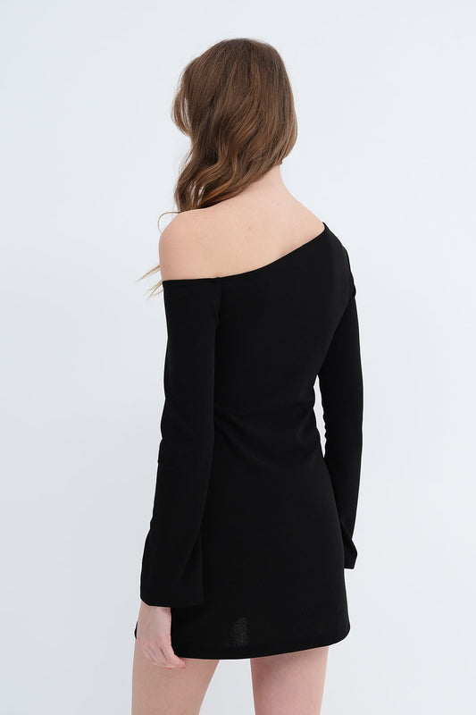 Black_Long-Sleeve-Mini-Dress-addax