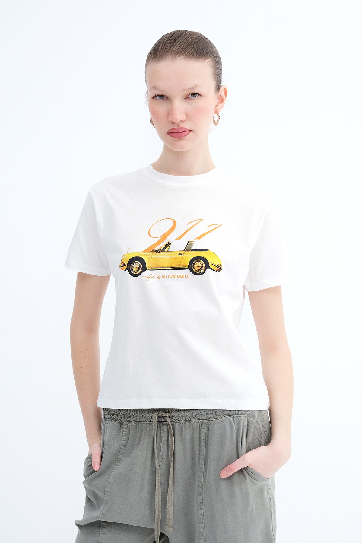 Ecru_Car-Printed-T-Shirt-addax