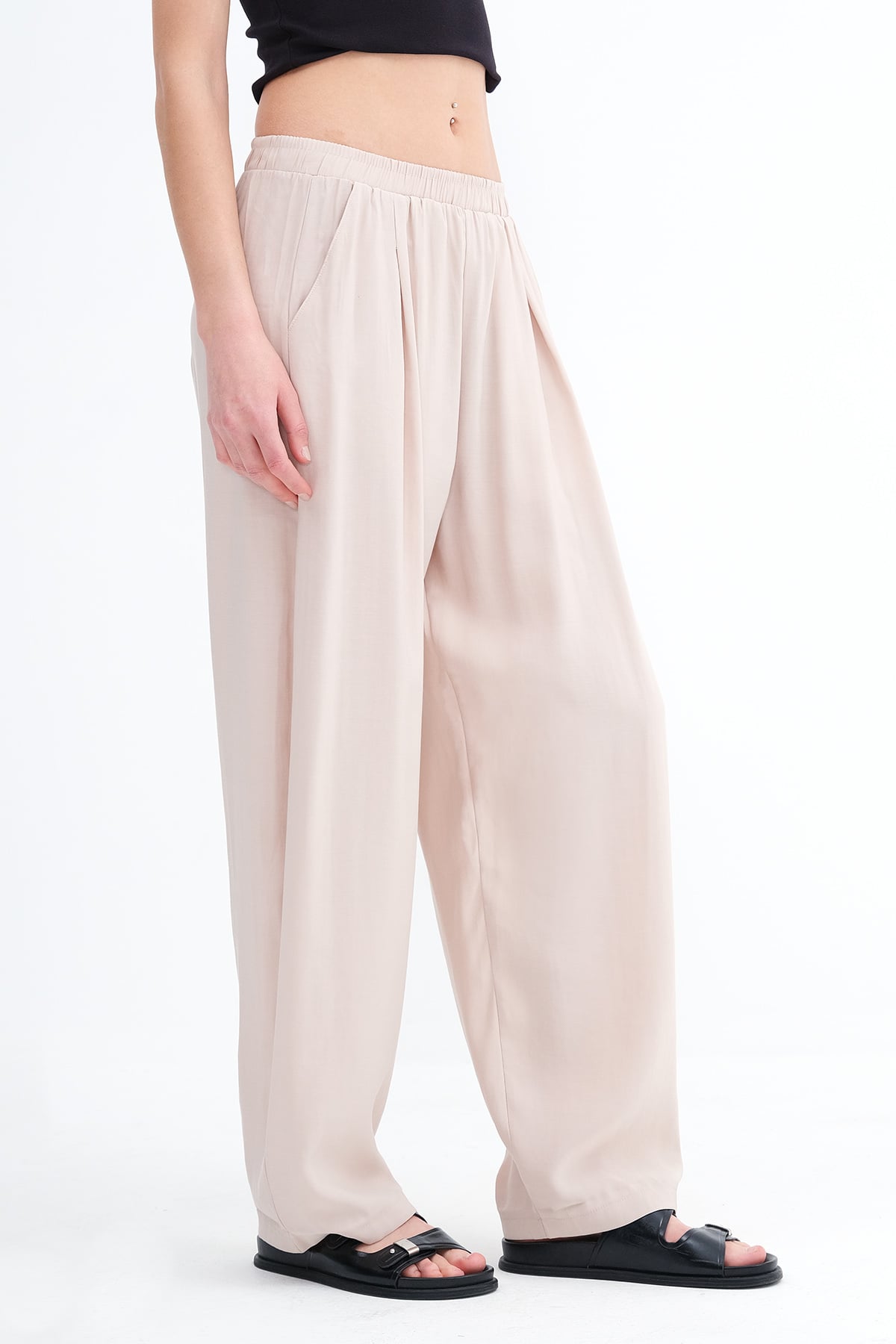 Stone_Elastic-Waist-Modal-Pants-addax