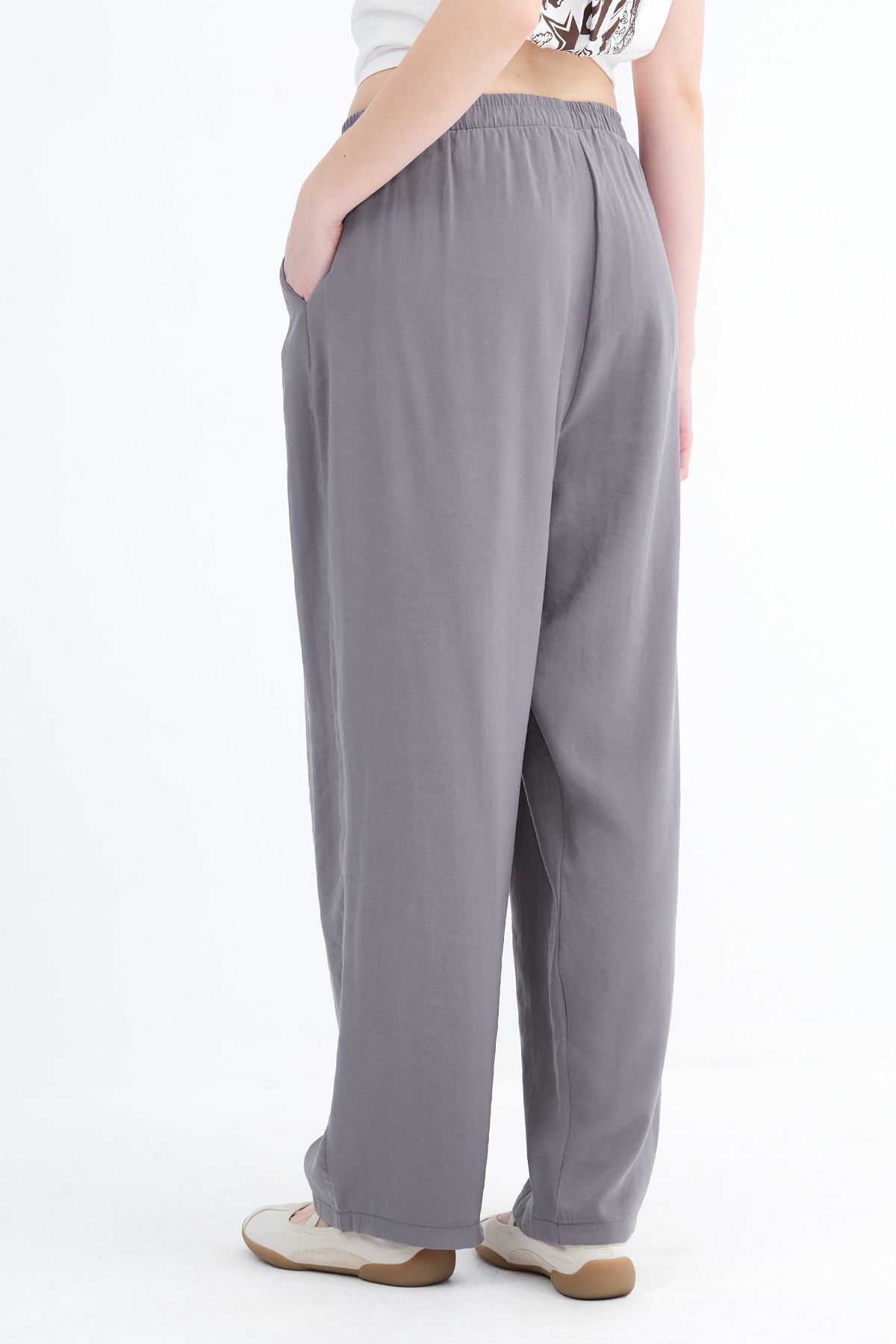 Charcoal_Elastic-Waist-Modal-Pants-addax