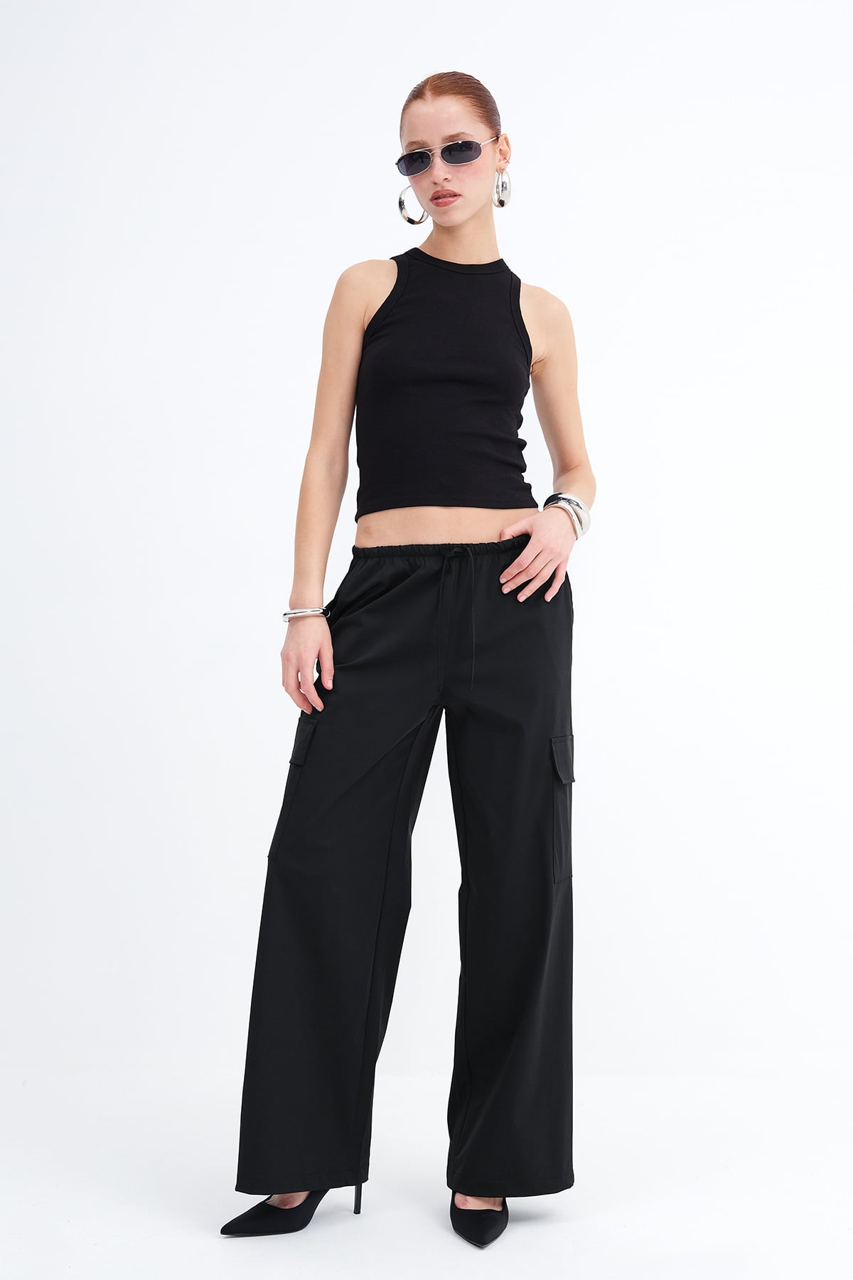 Black_Elastic-Waist-Cargo-Pants-addax
