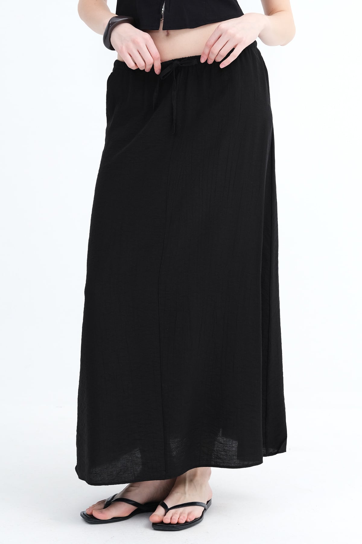 Black_Elastic-Waist-Long-Skirt-addax