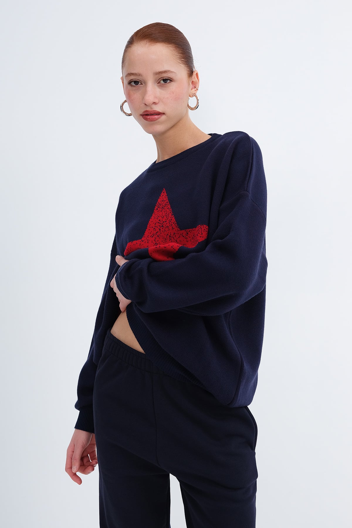 Dark-Night-Blue_Star-Knit-Sweater-addax