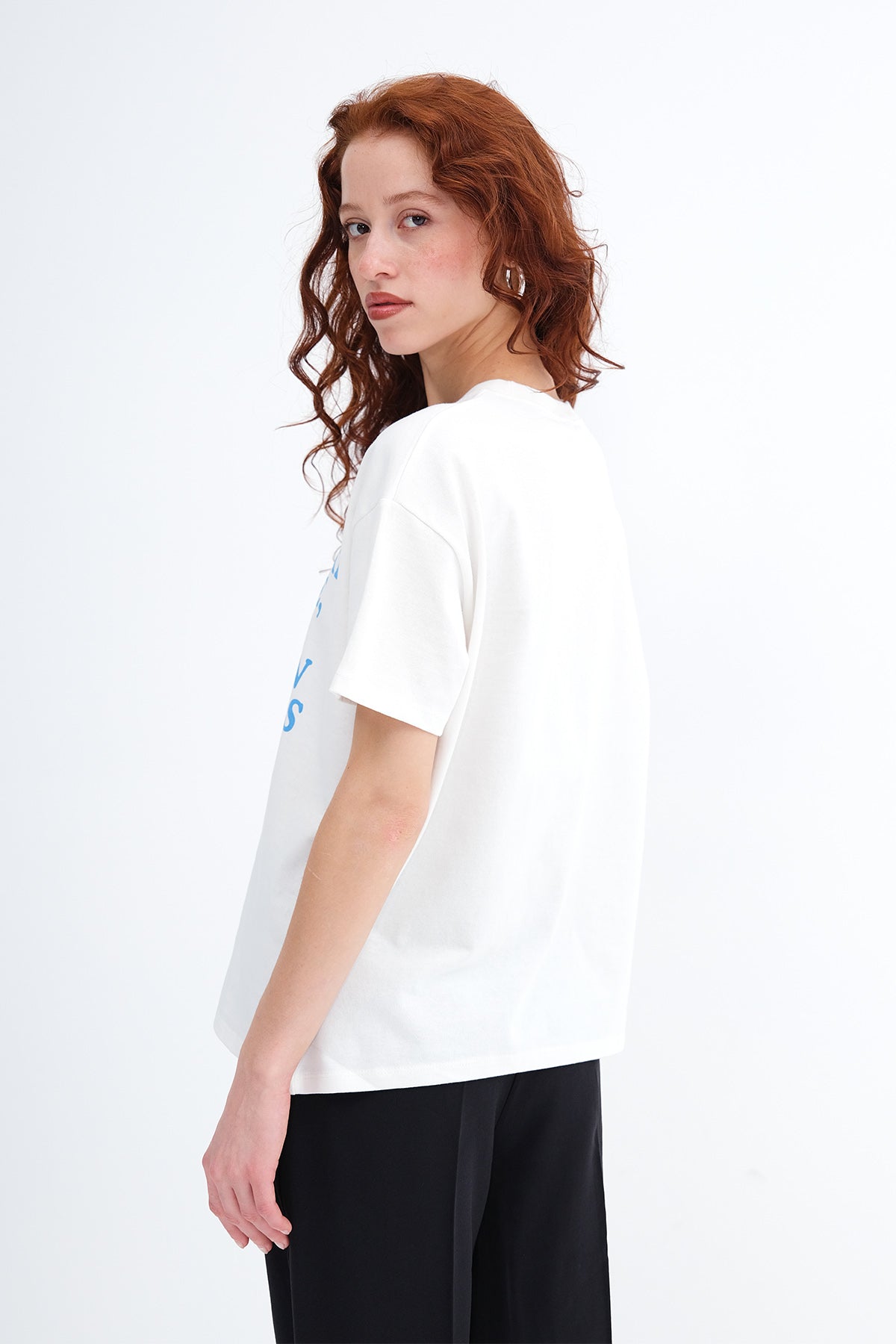 Ecru_Printed-Thick-T-Shirt-addax