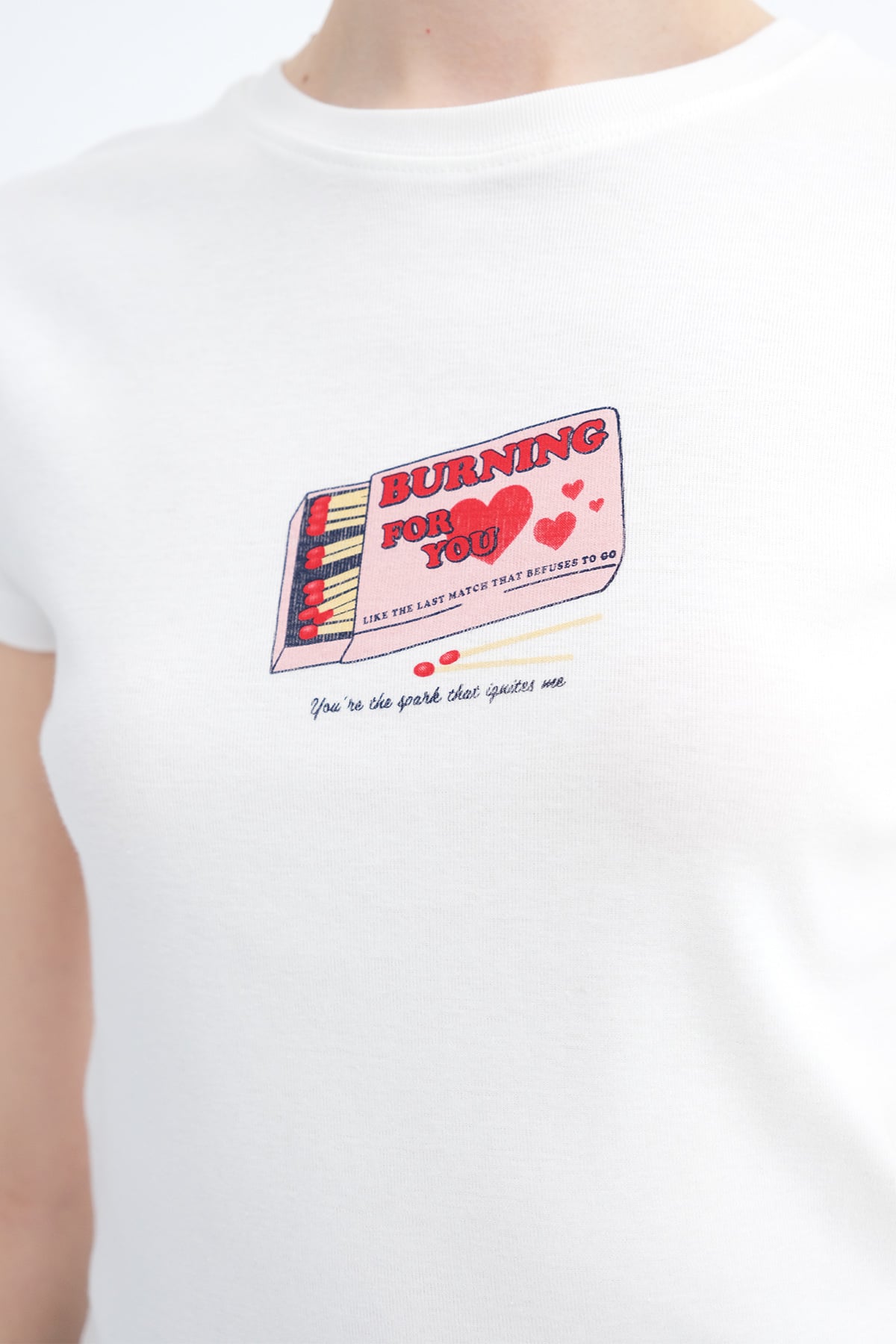 Ecru_Printed-Short-Sleeve-T-Shirt-addax