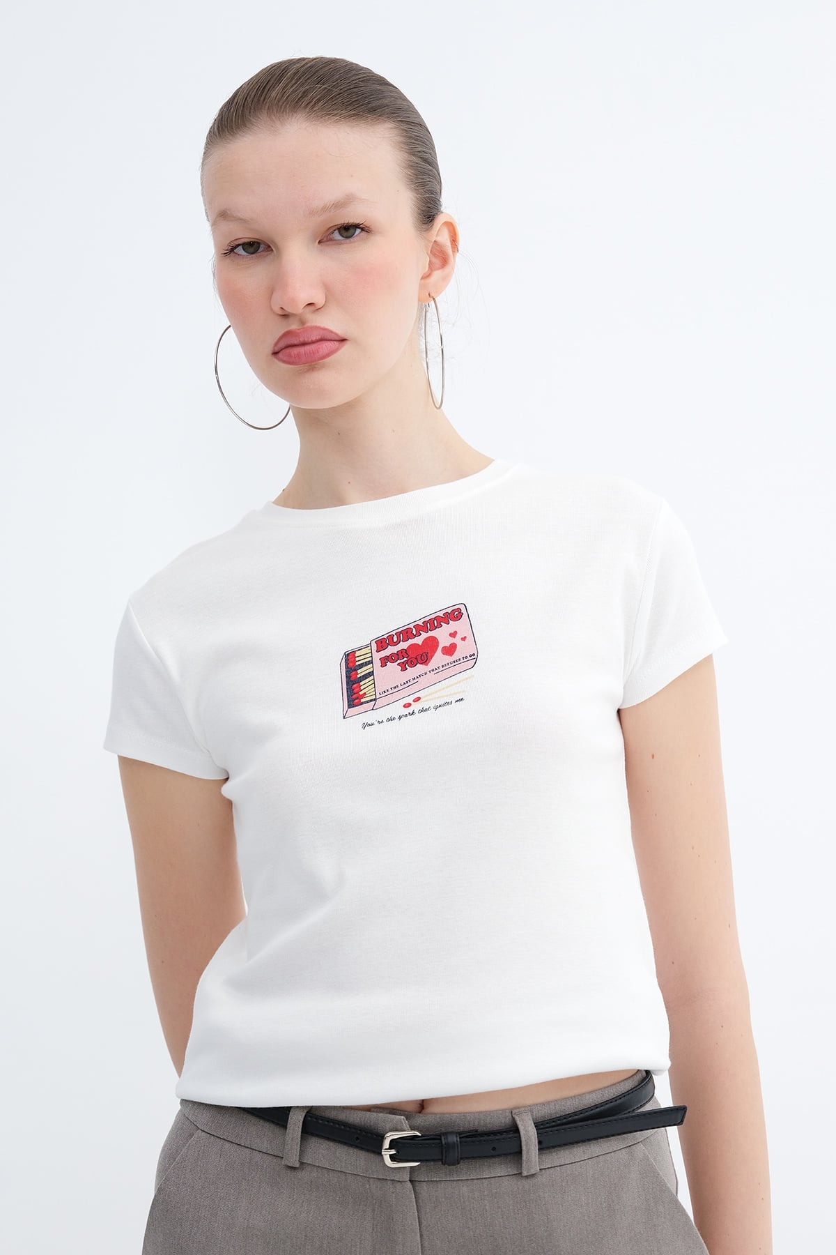 Ecru_Printed-Short-Sleeve-T-Shirt-addax
